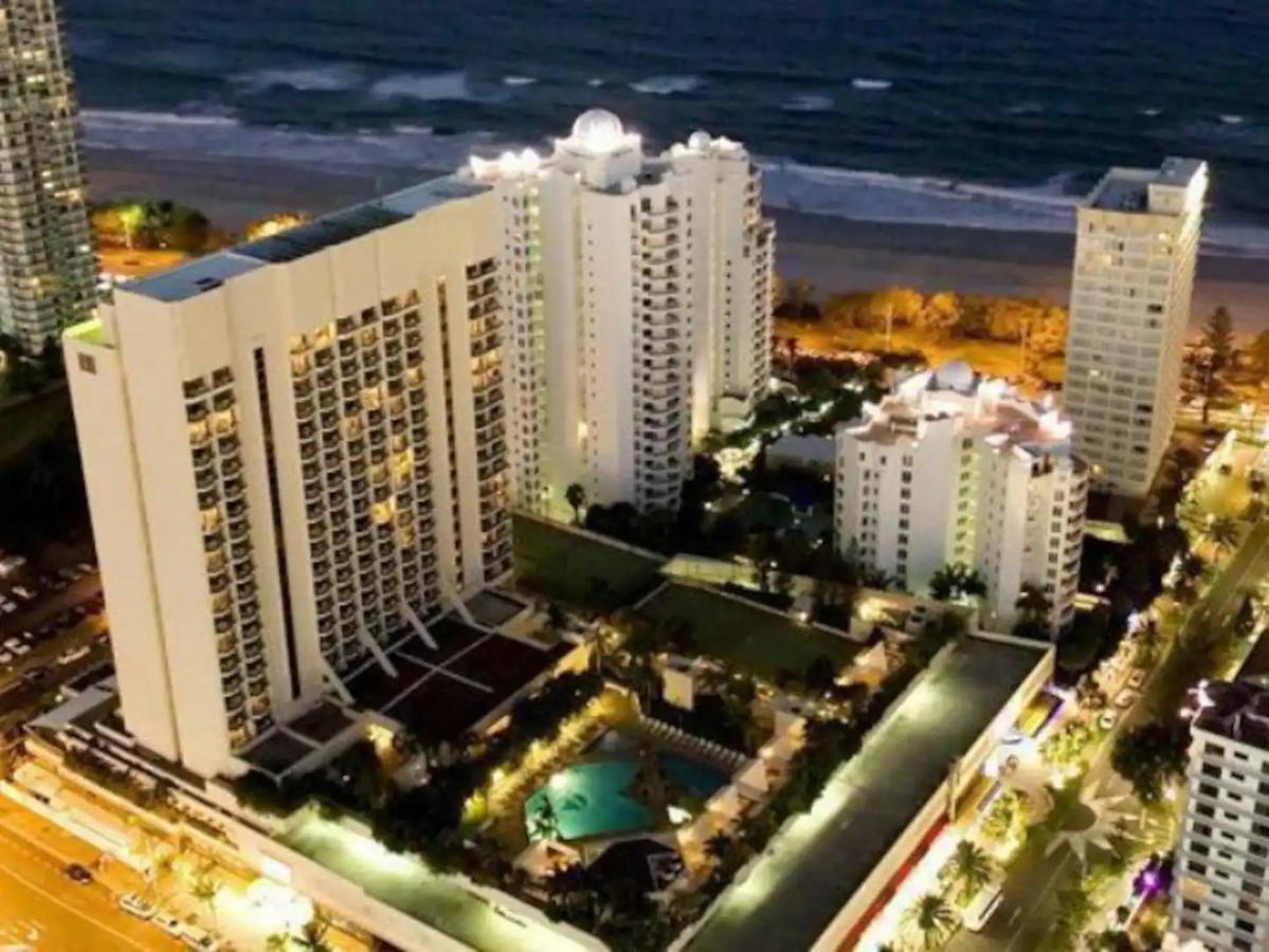 Mantra On View Surfers Paradise By Ready Set *