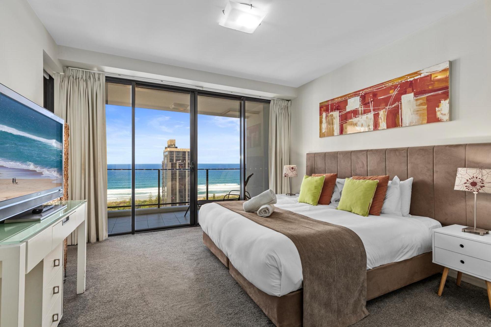 Resort Ultra Broadbeach Gold Coast