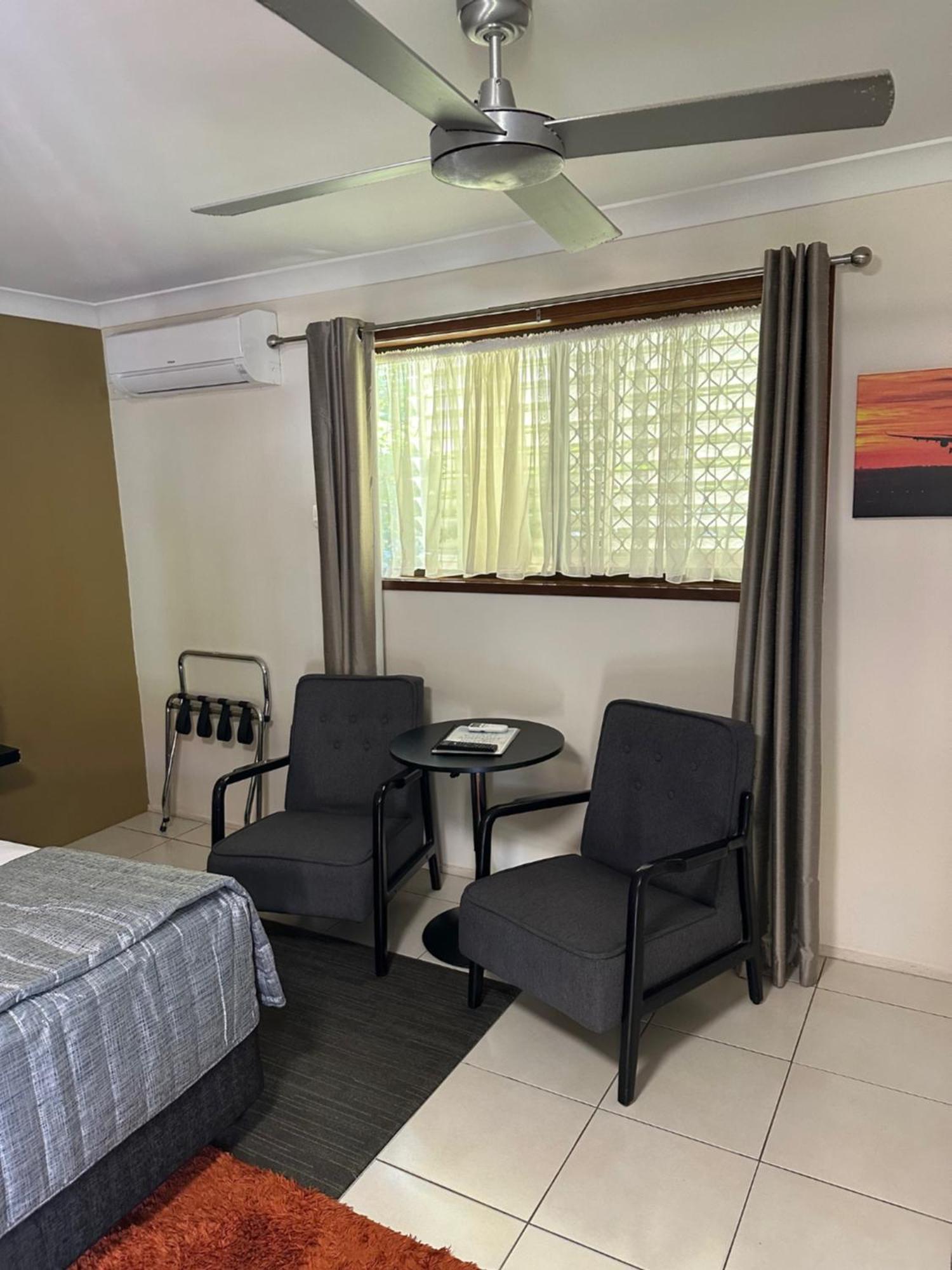 Airport - Only 300 Meters To Airport Terminal 3* Gold Coast