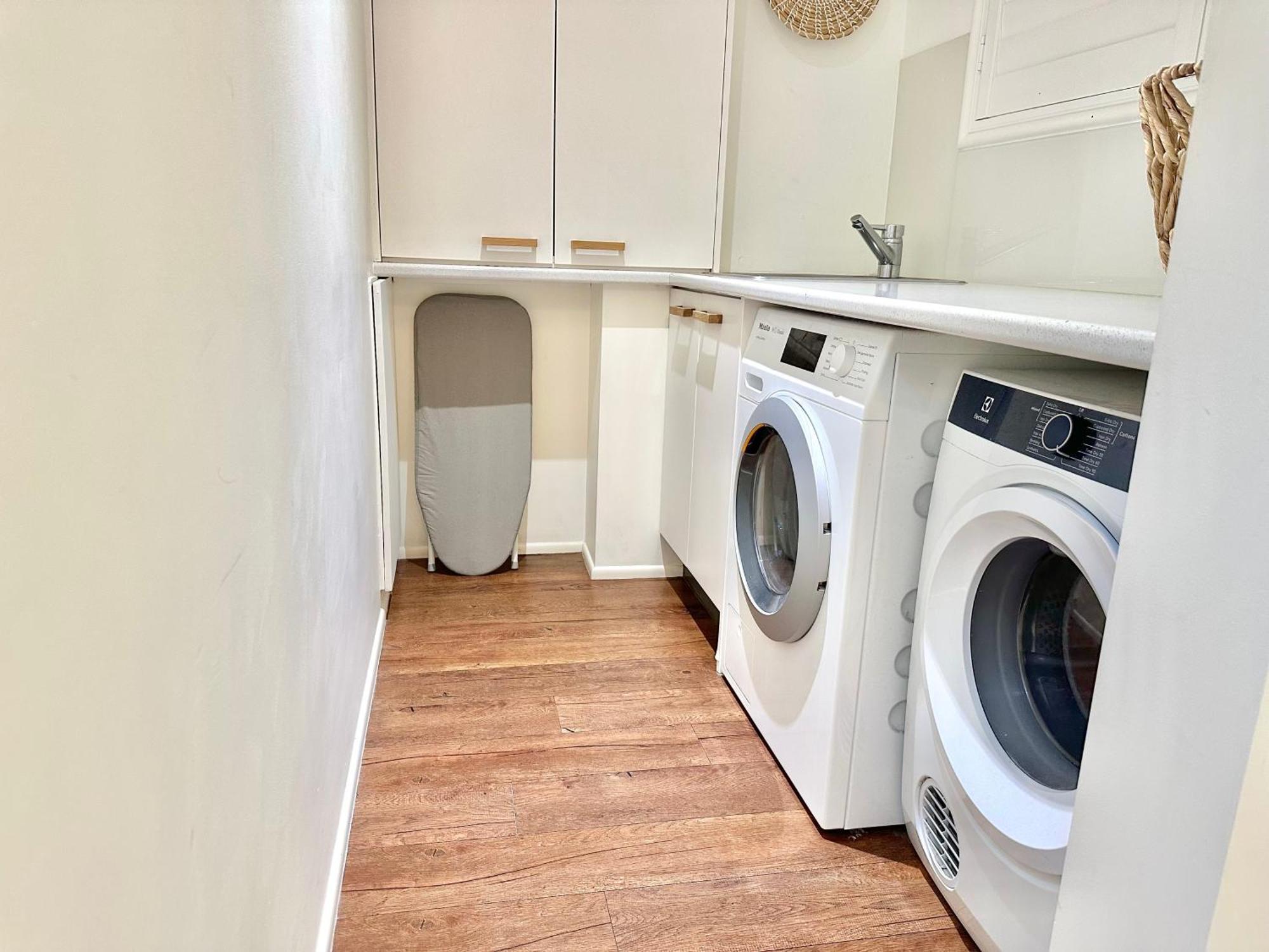 Hillhaven Aparthotel 4*