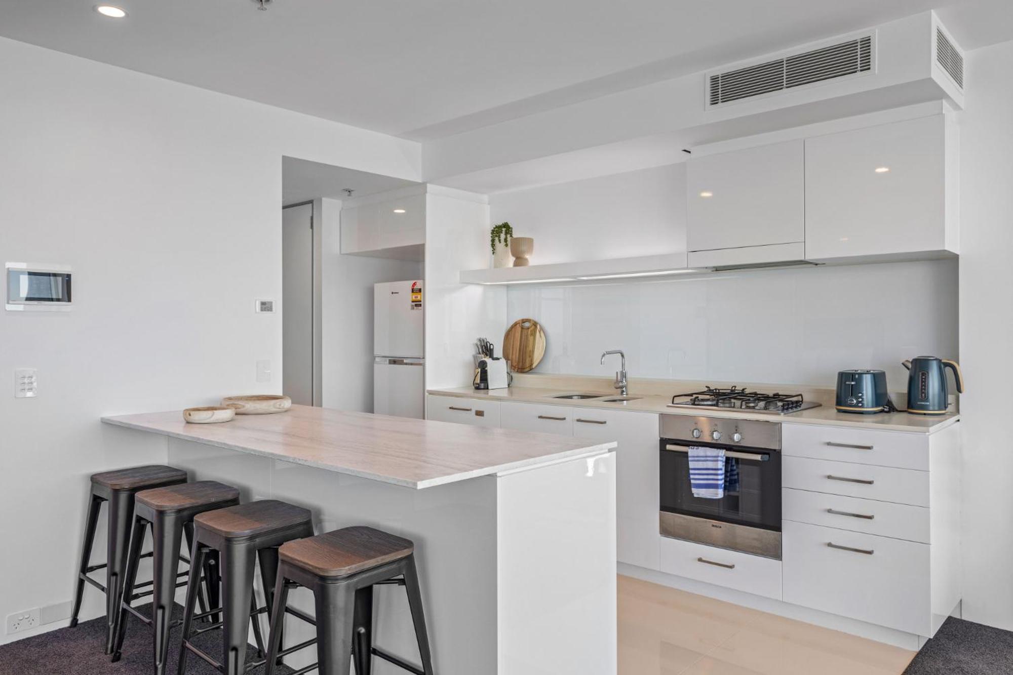 Oceanview 2-bed With Pool, Sauna, Gym & Parking Gold Coast
