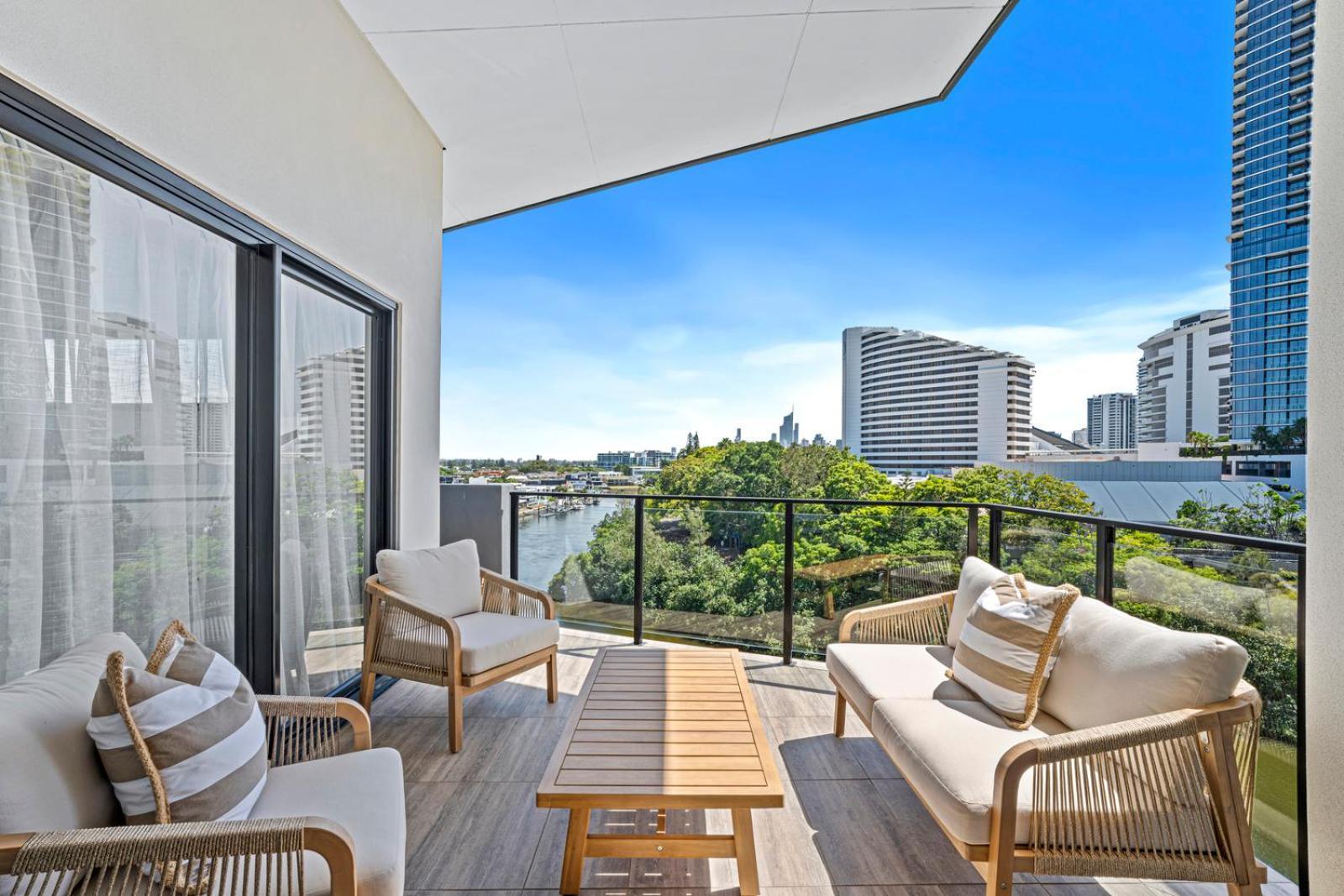 Apartment Spice Broadbeach - Gclr Gold Coast