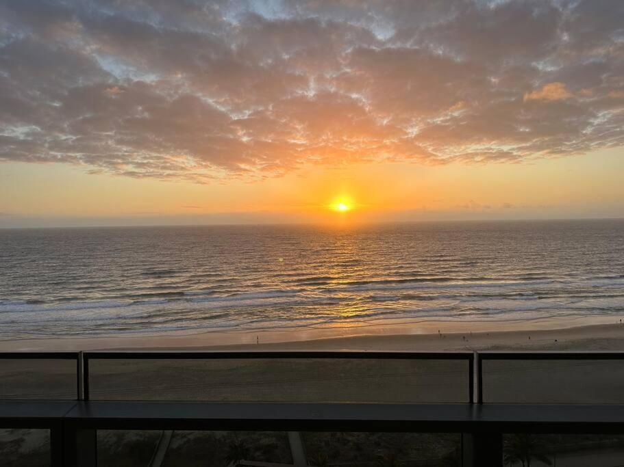 Apartment Luxury Jewel Beachfront King
