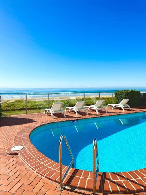 Seahaven Beachfront On Albatross *
