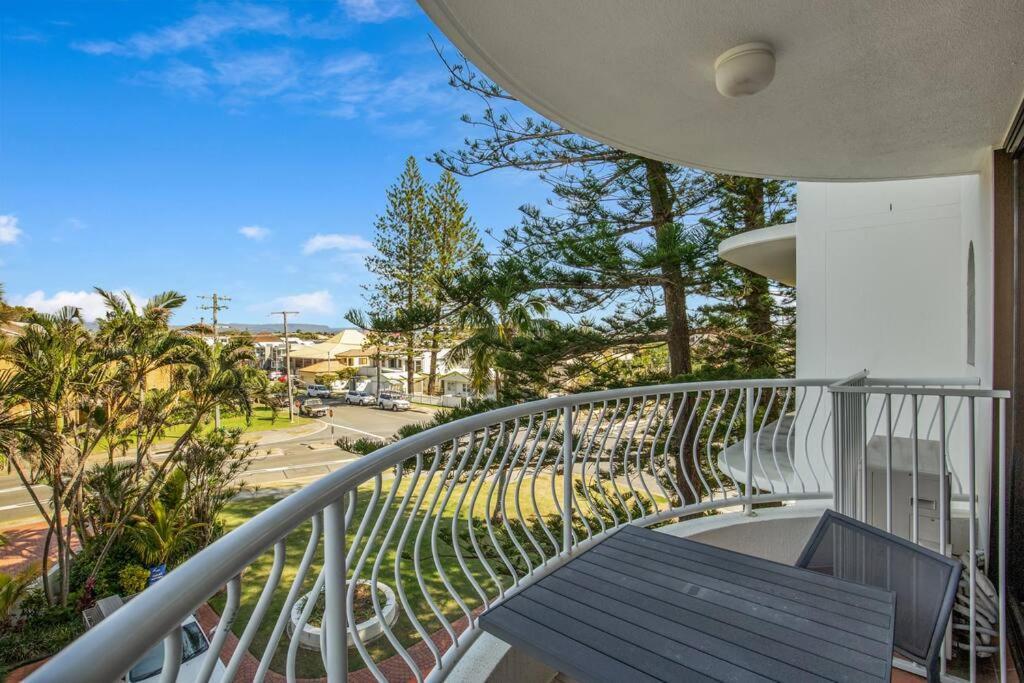 Seahaven Beachfront On Albatross * Gold Coast