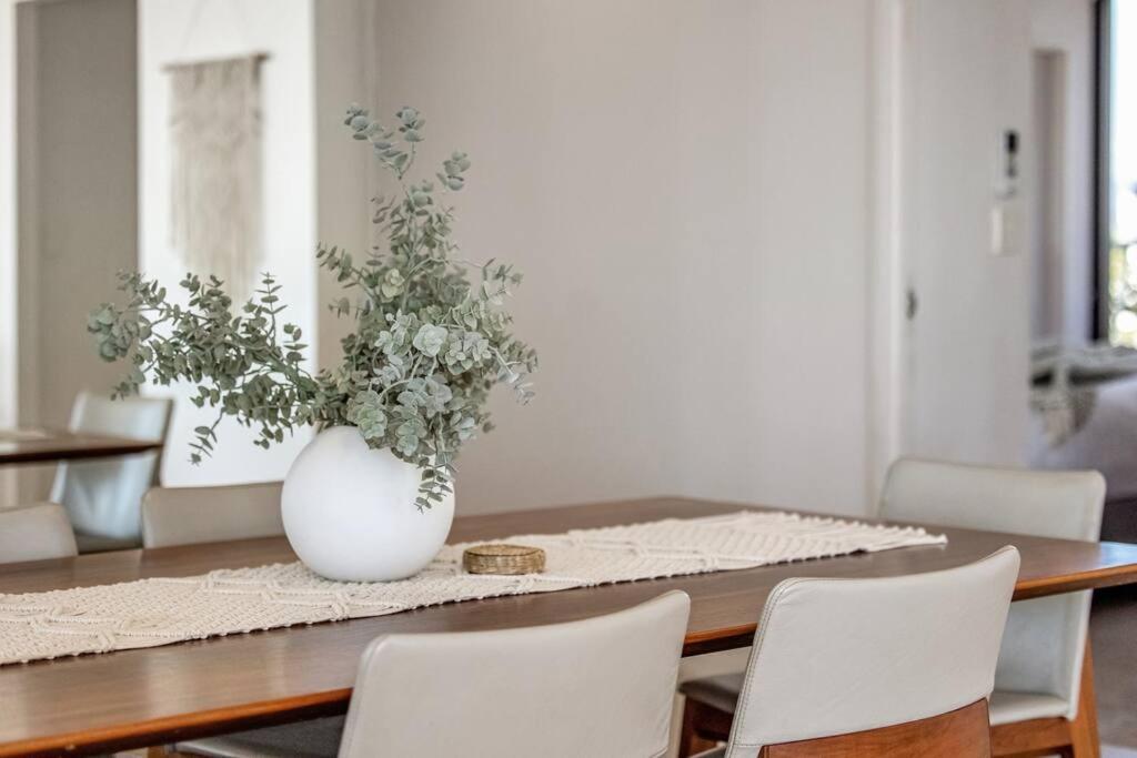 Apartment Seahaven Beachfront On Albatross Gold Coast