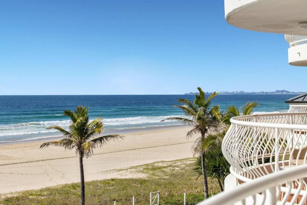 Apartment Seahaven Beachfront On Albatross