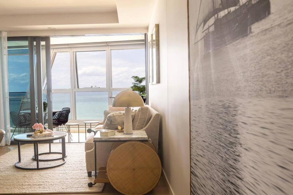 Apartment Luxury Jewel Beachfront King *