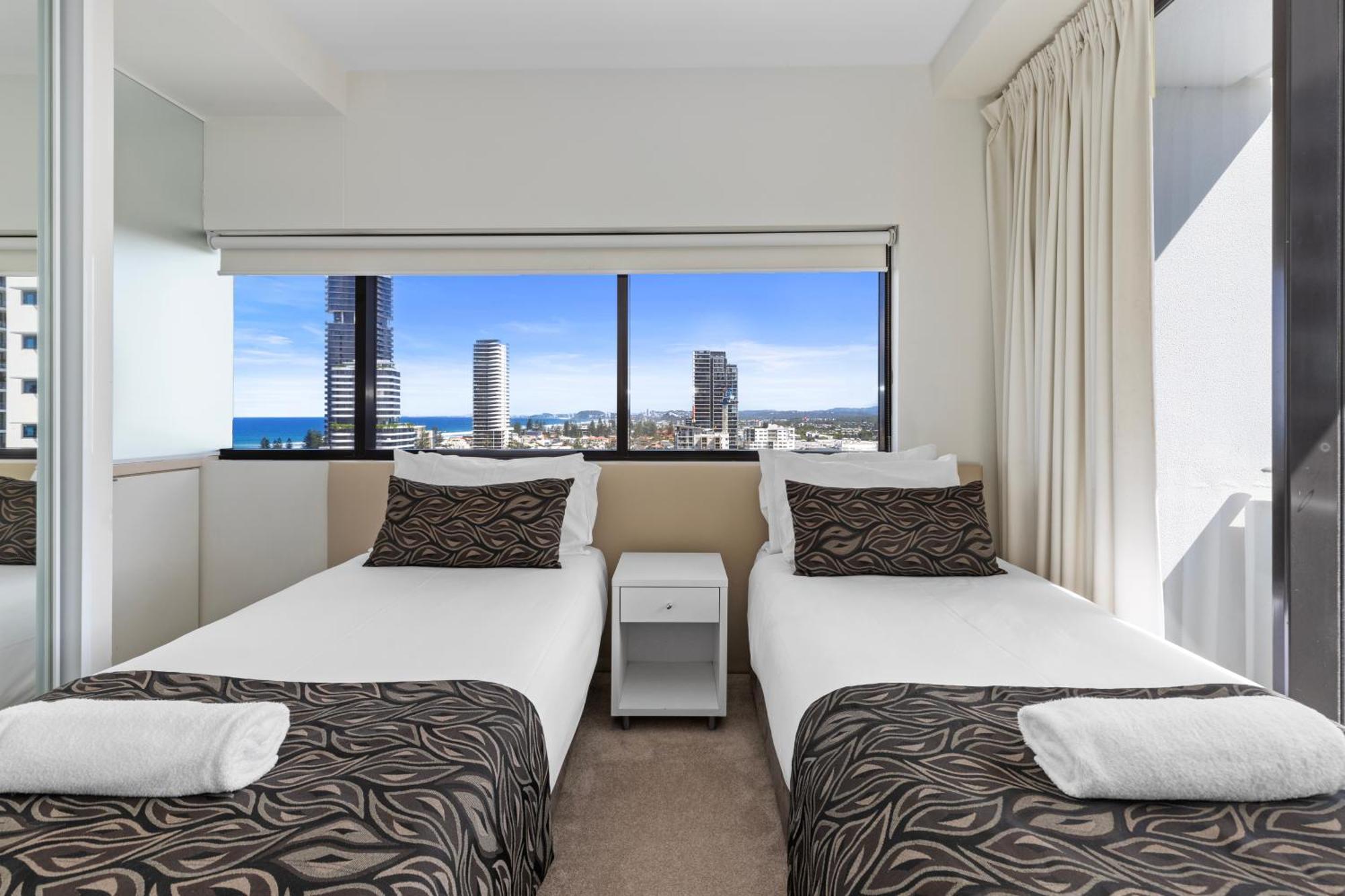 Ultra Broadbeach 4* Gold Coast