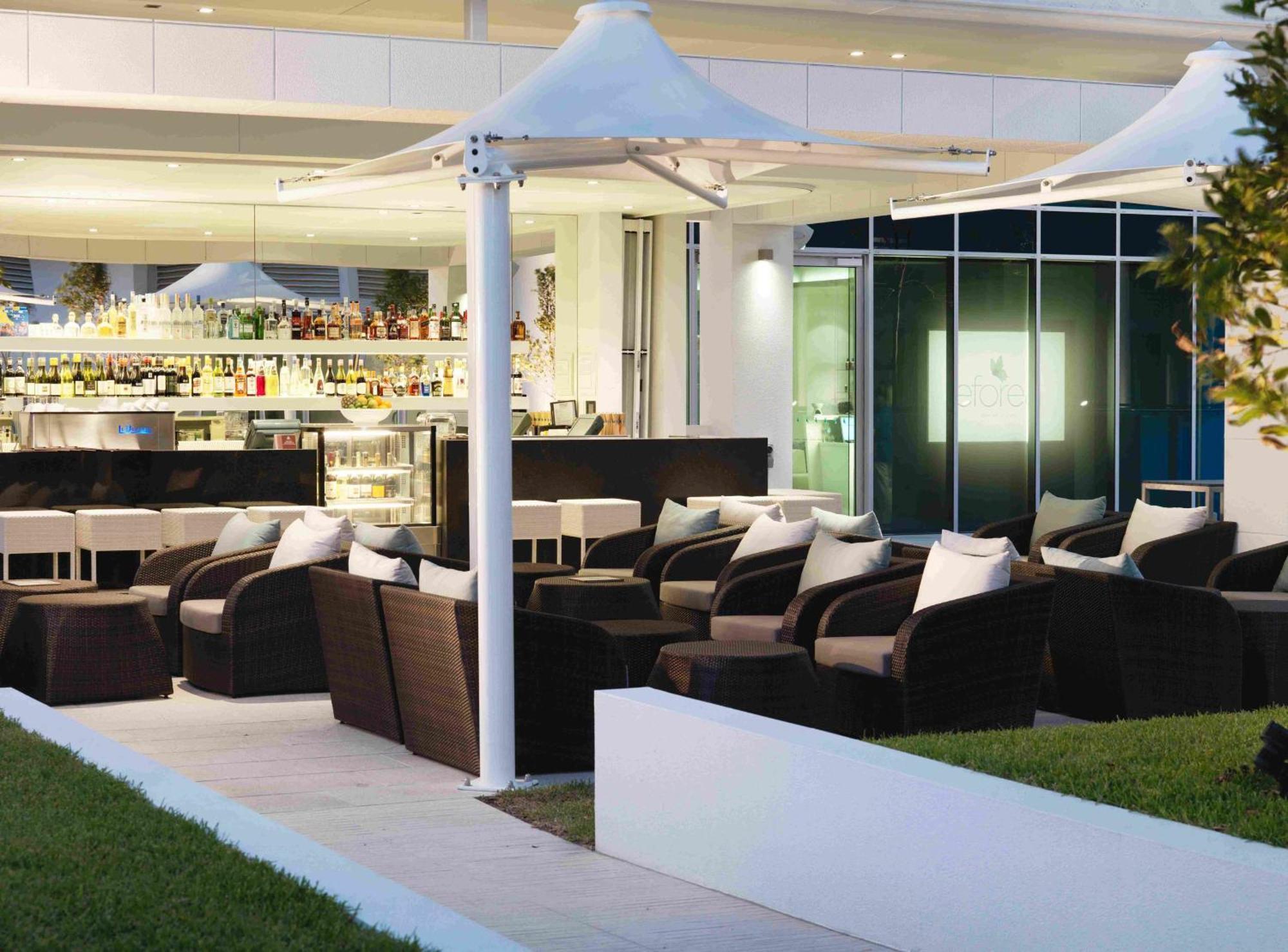 Hilton Surfers Paradise & Residences Resort 5*