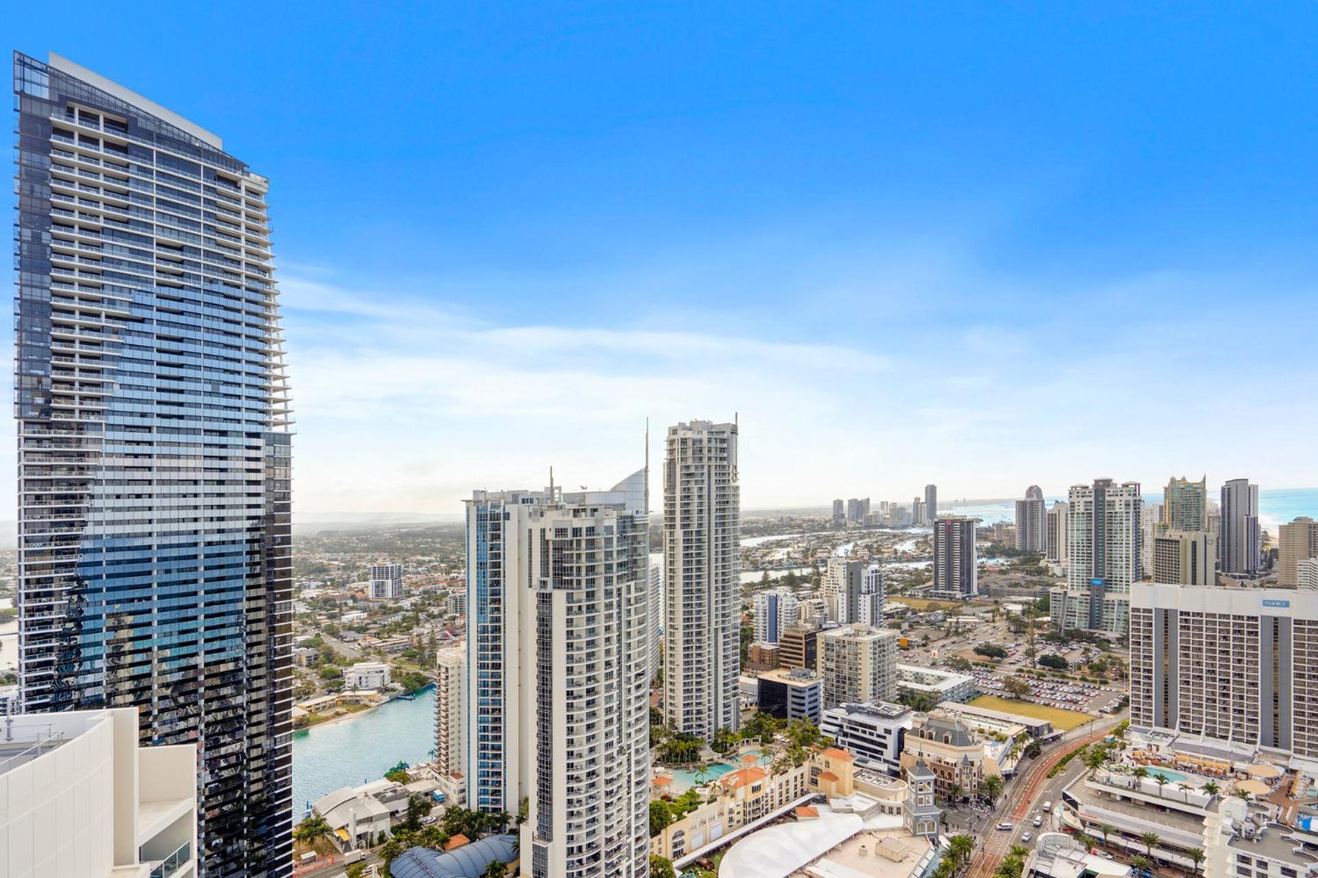 Apartment H Star Residences-- Paradise Stayz Gold Coast