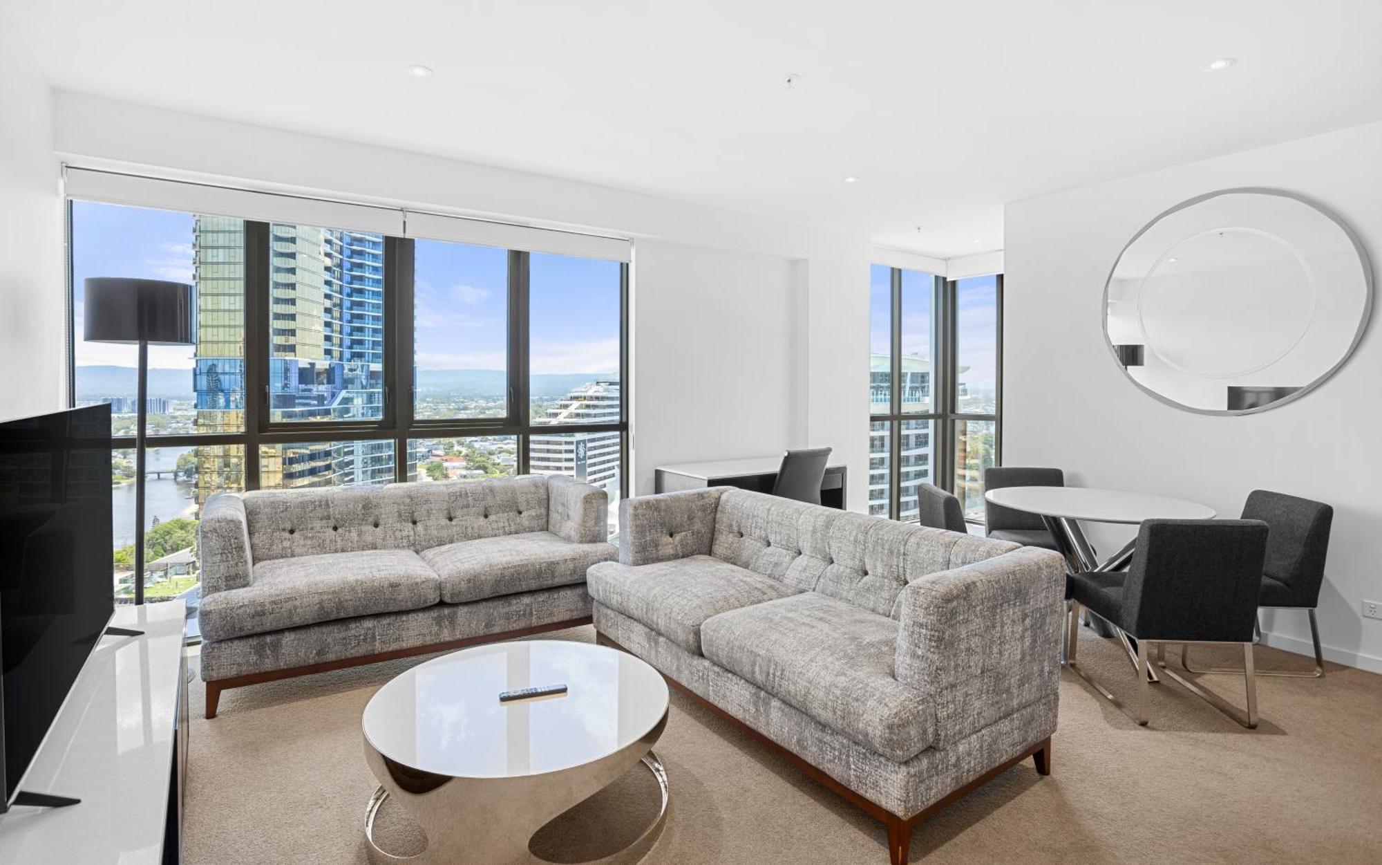 Convenient Located 2 Bedroom Next To Casino Apartment