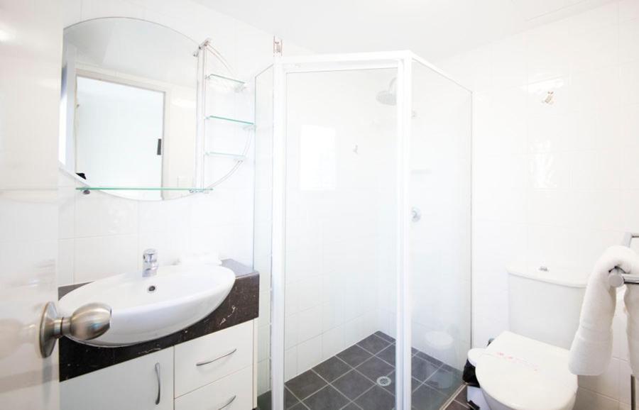 Warringa Surf Aparthotel 3*