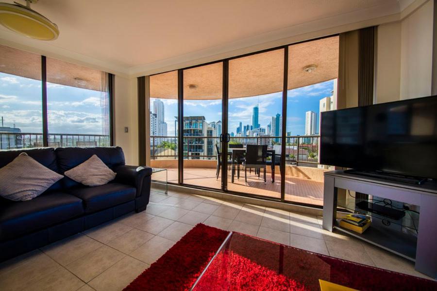 Warringa Surf Aparthotel Gold Coast