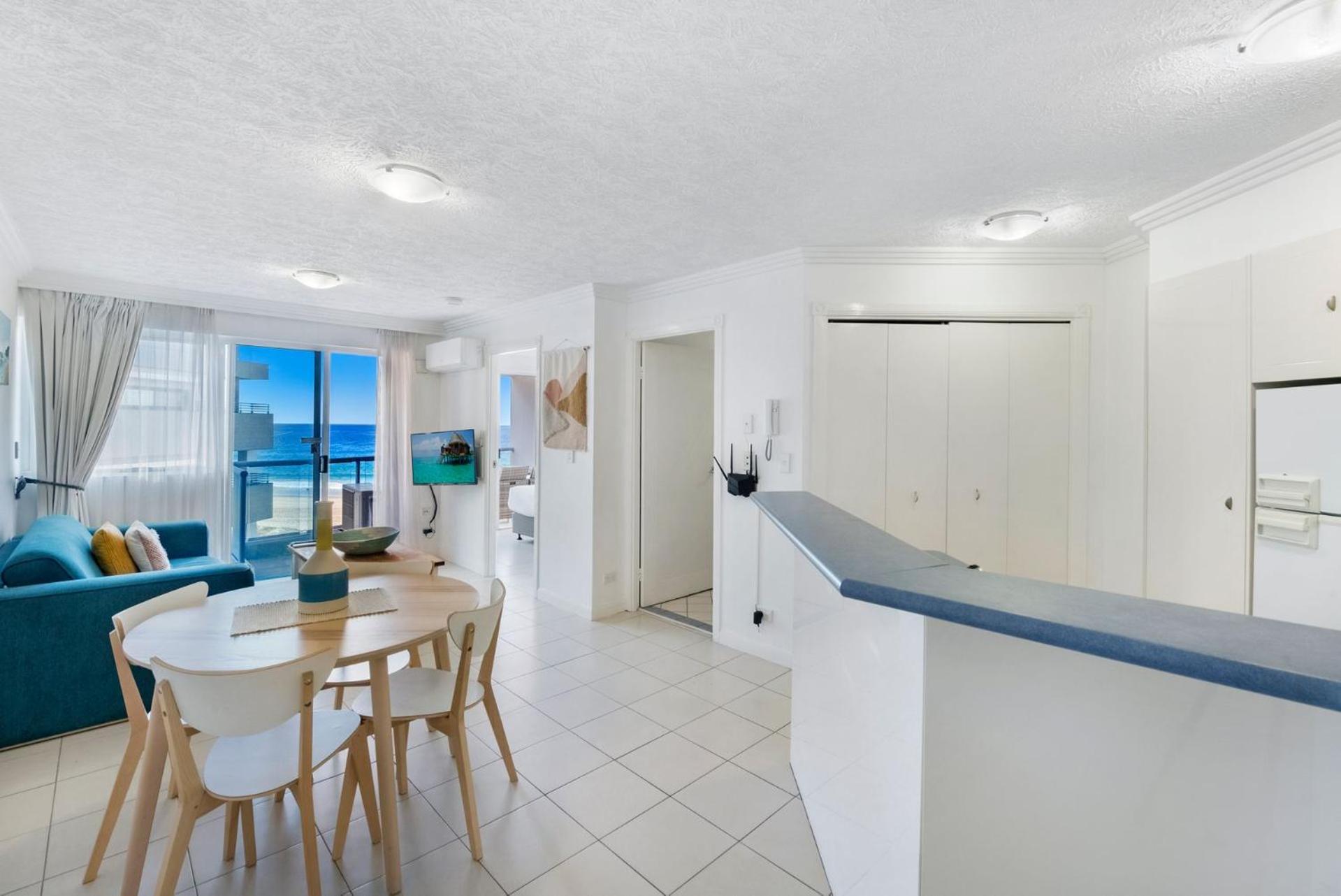 Beachfront In Palm Beach - Coasthm