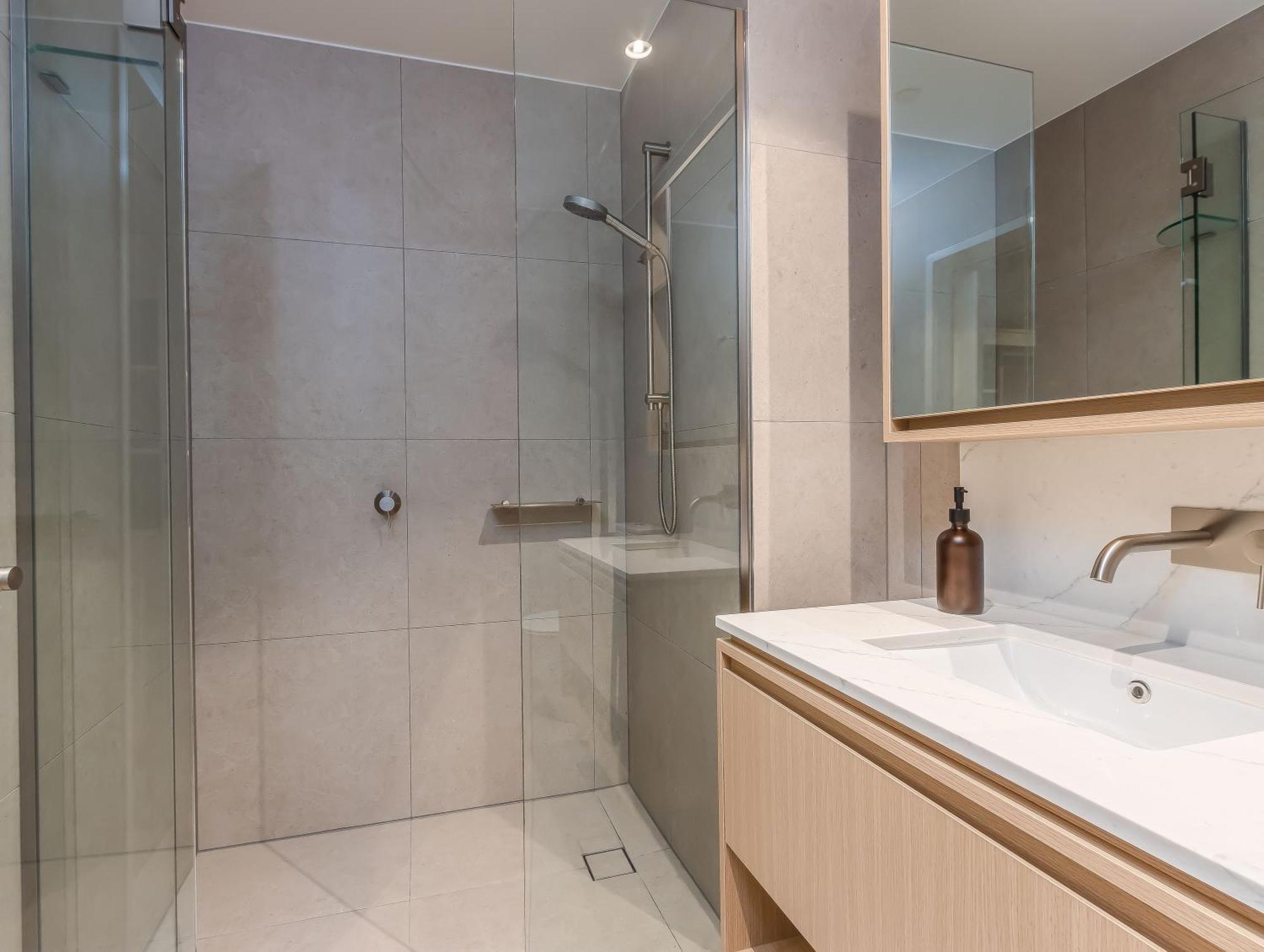 Hemingway Palm - Premium Oceanview By Burleigh Letting Apartment Gold Coast