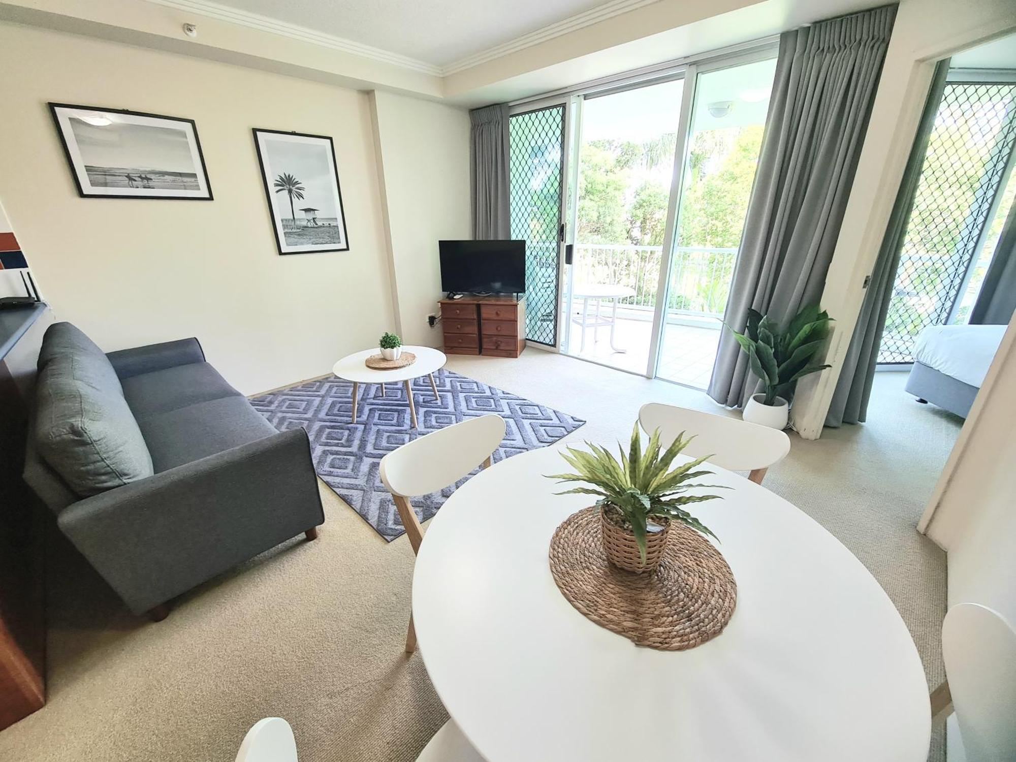Crystal Bay On The Broadwater Aparthotel Gold Coast