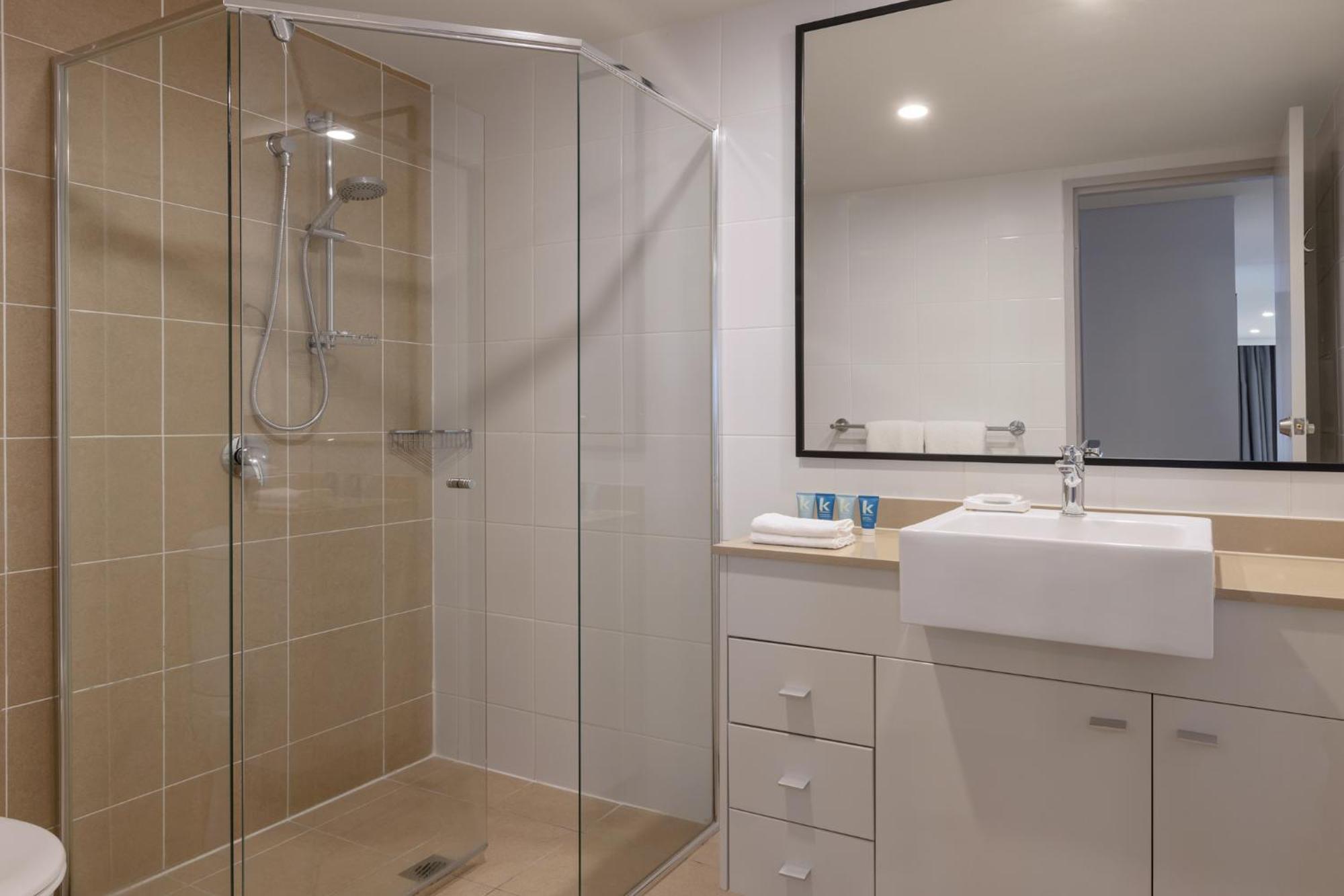Meriton Broadbeach 5*