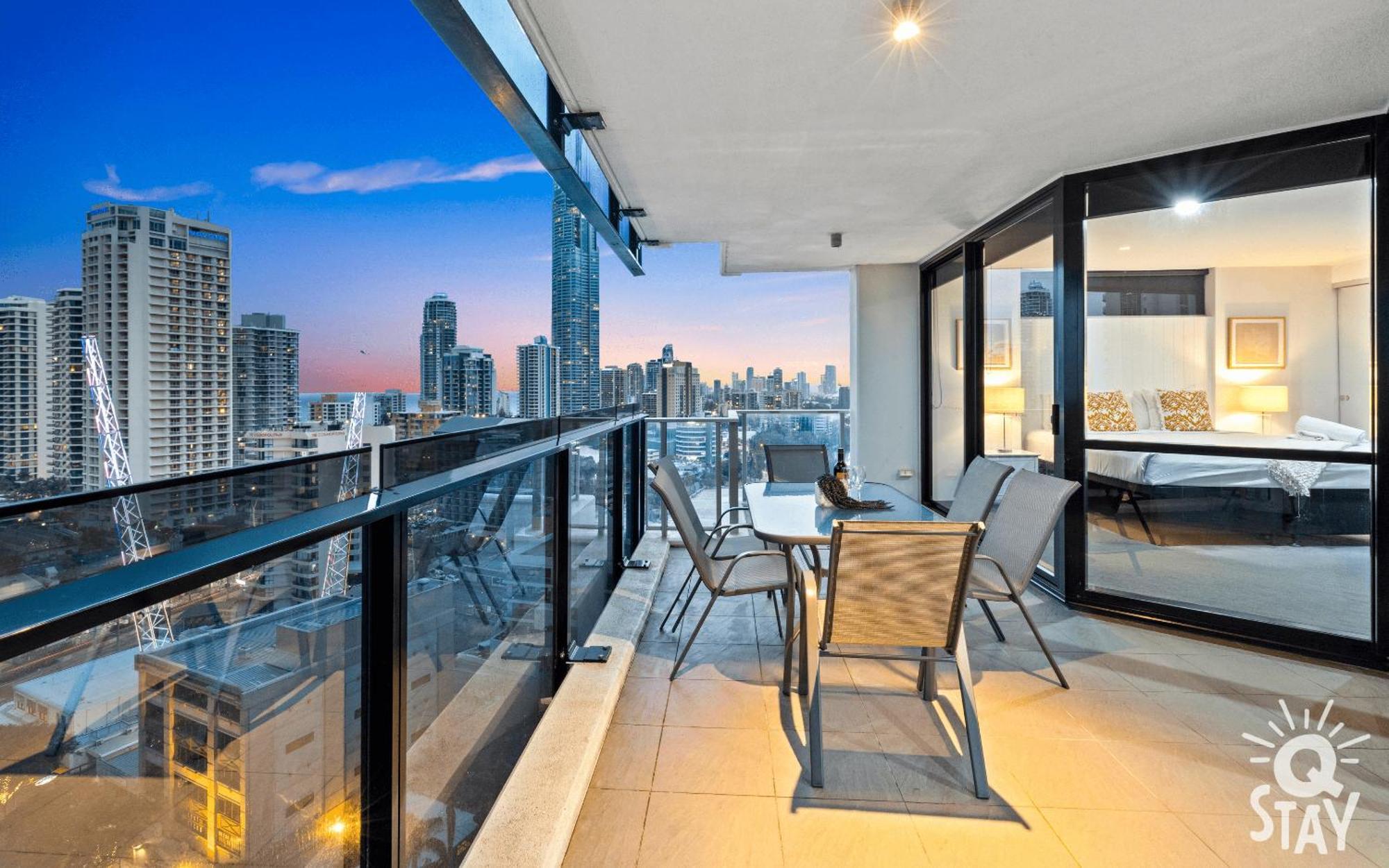 Circle On Cavill By Vaun Aparthotel Gold Coast