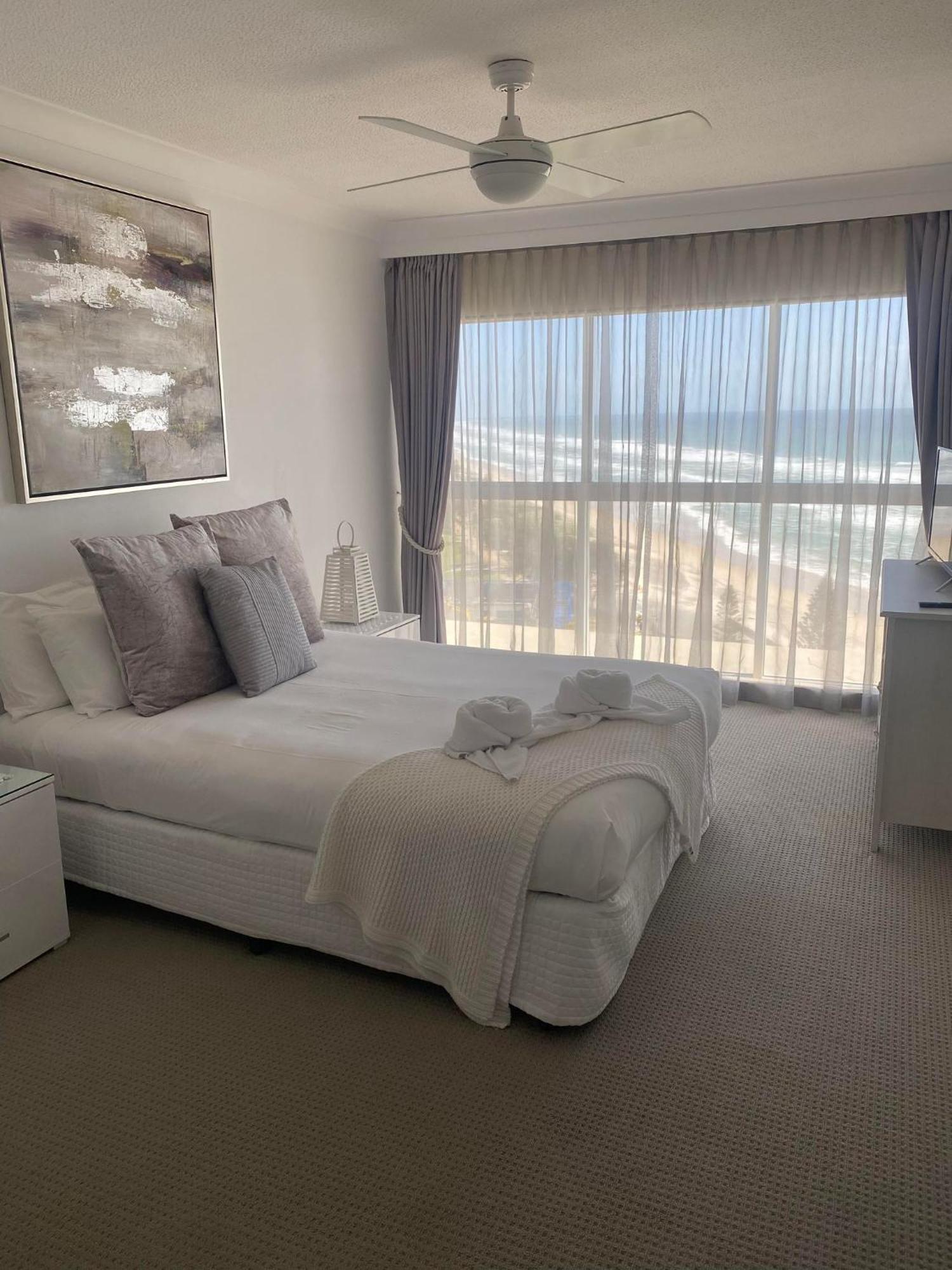 Hi Surf Beachfront Gold Coast