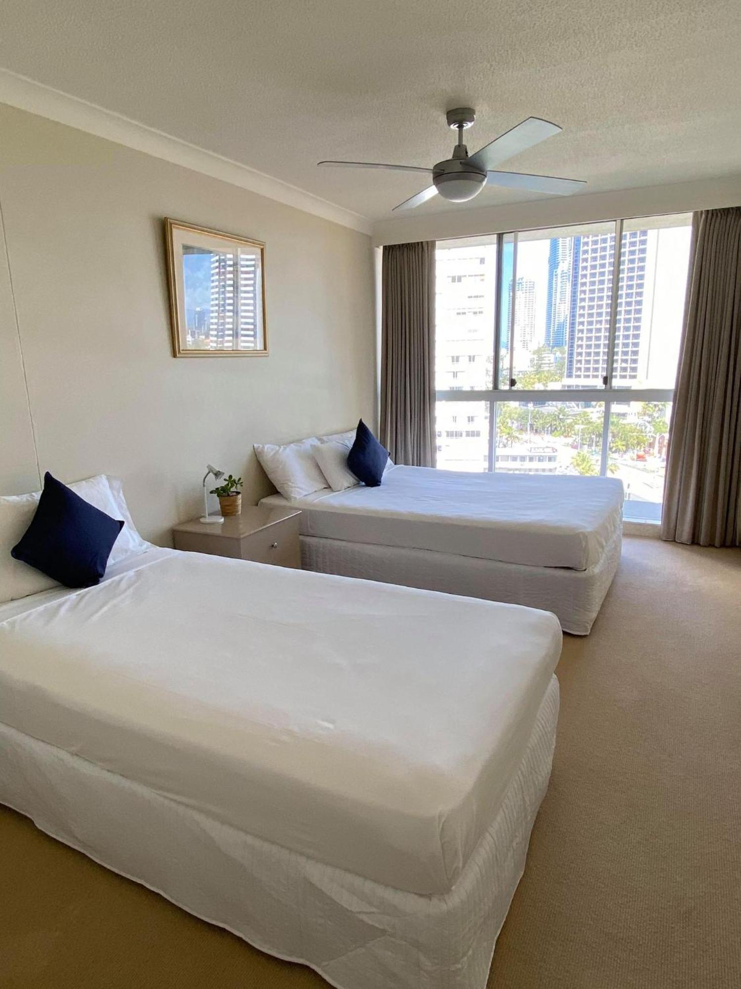 Hi Surf Beachfront 4*