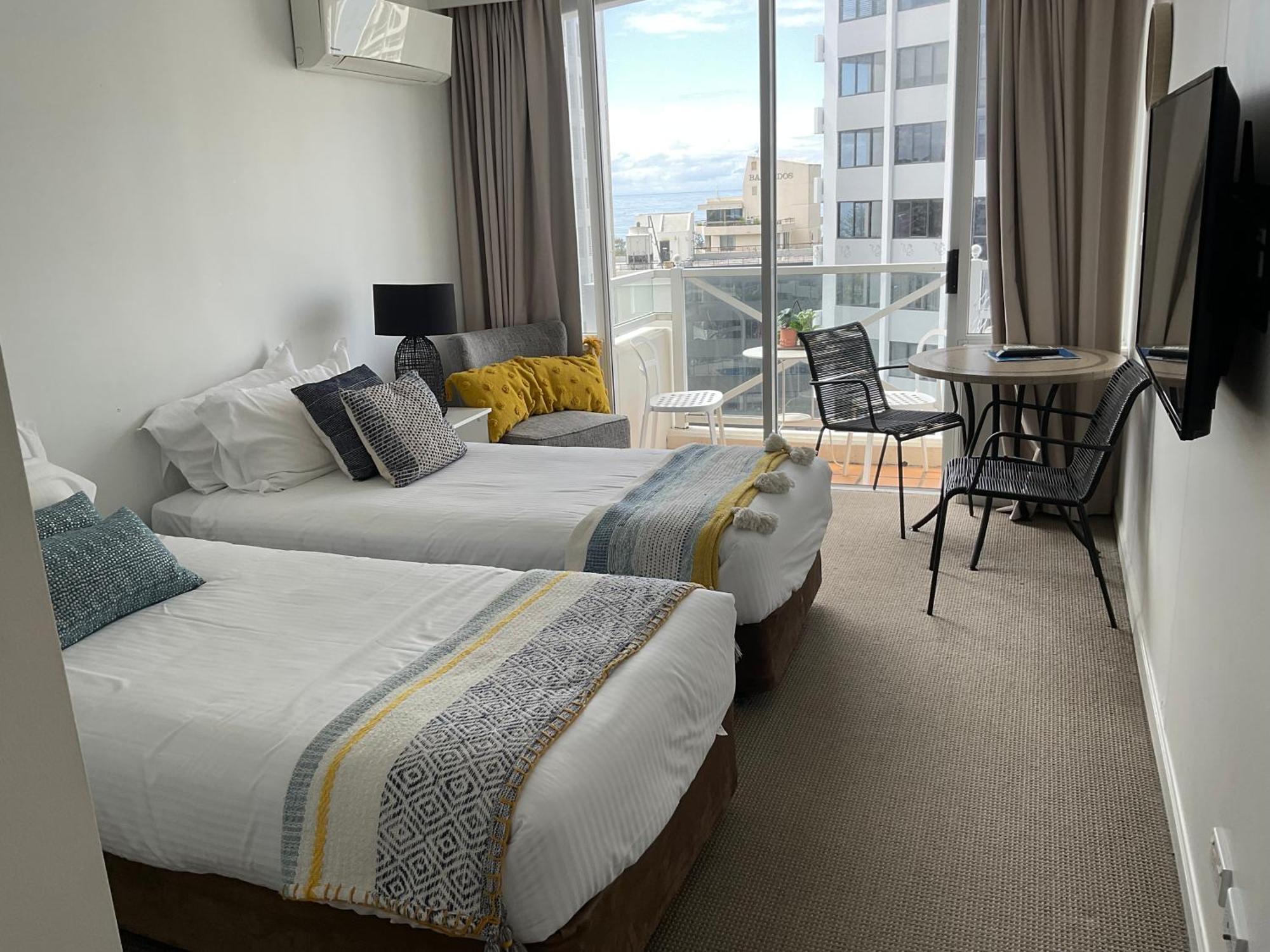 Aparthotel Broadbeach Gold Coast