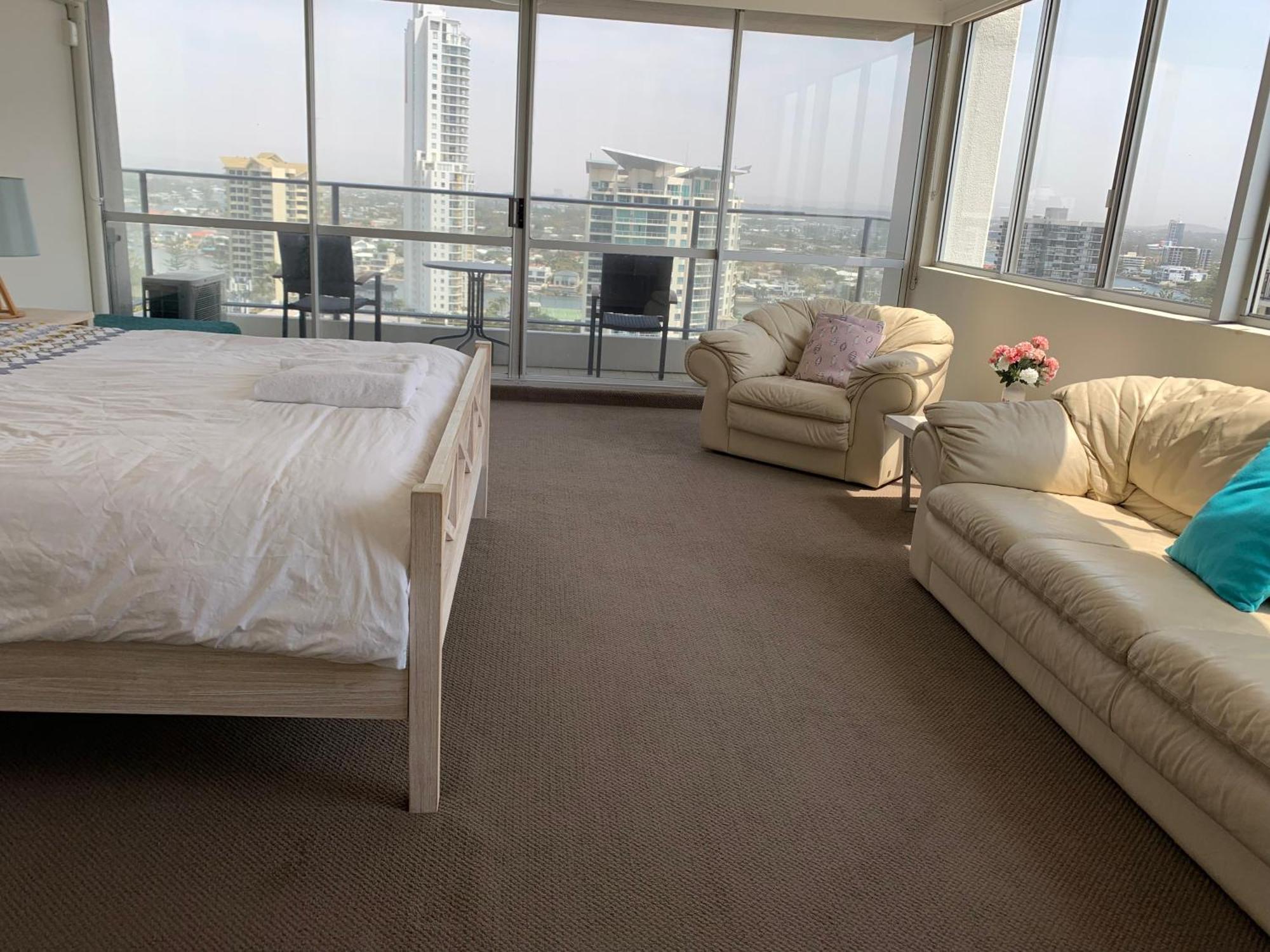 Aparthotel The Penthouses Gold Coast