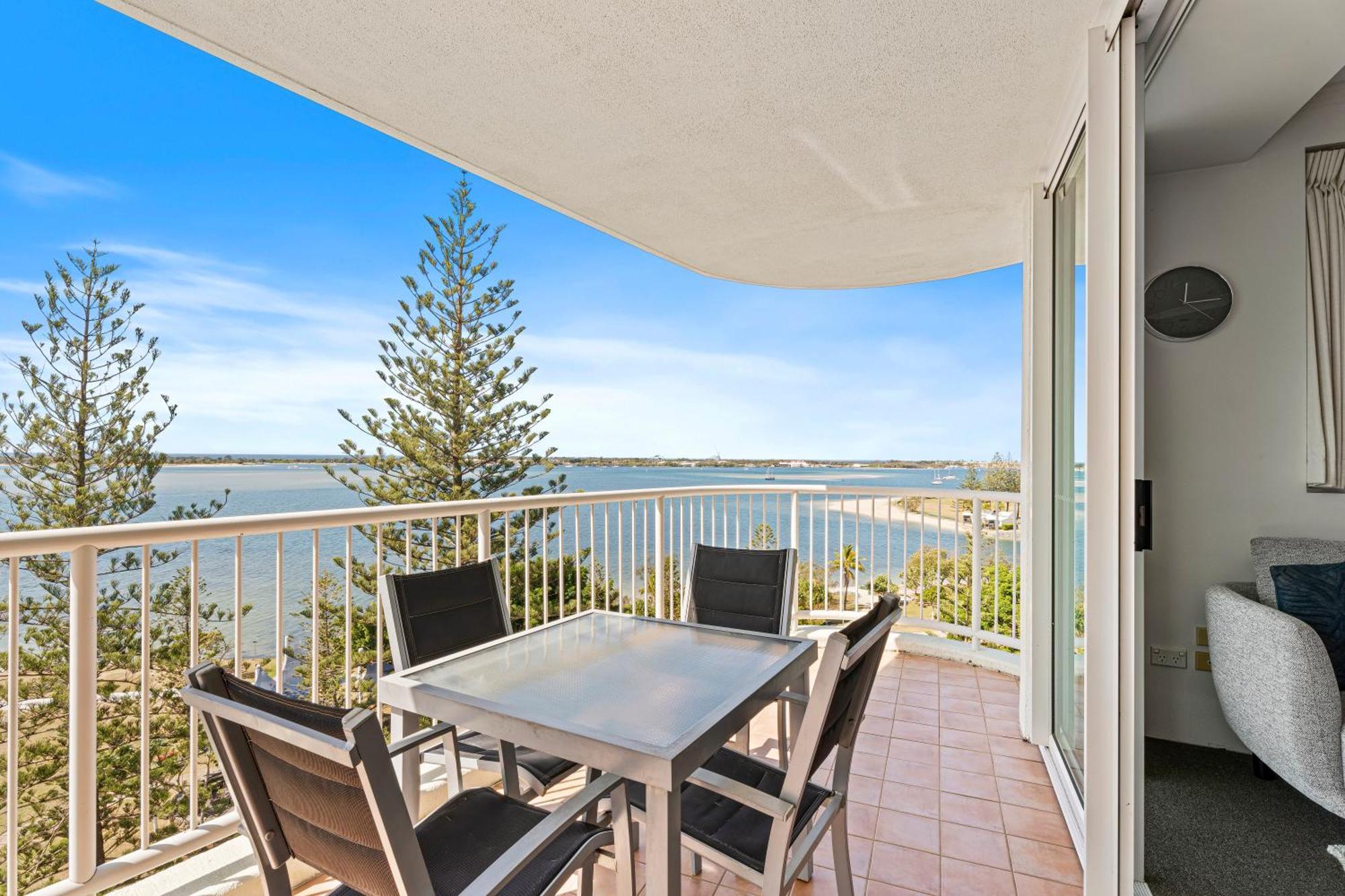 Aparthotel Crystal Bay On The Broadwater 3*
