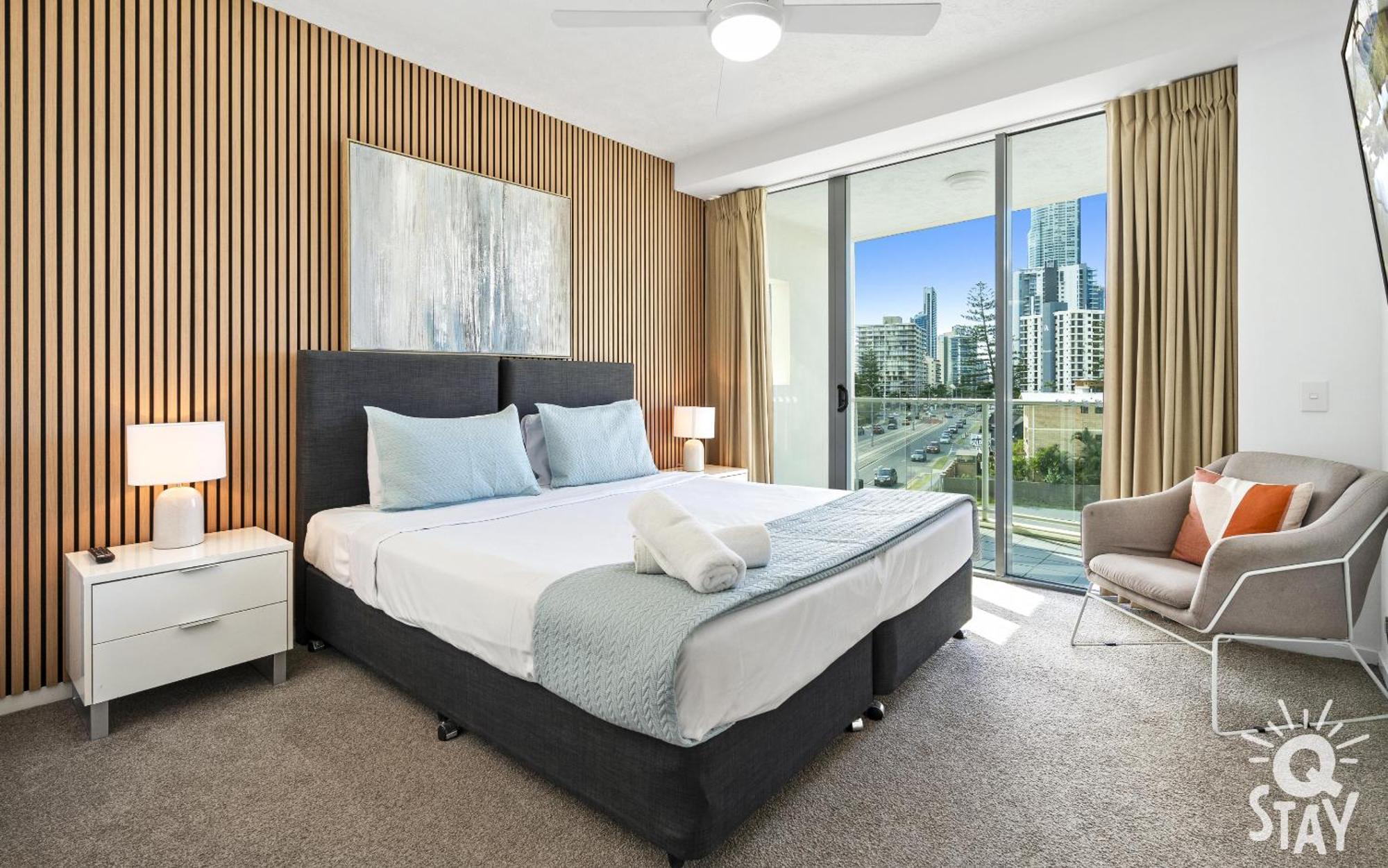Wings - Qstay * Gold Coast