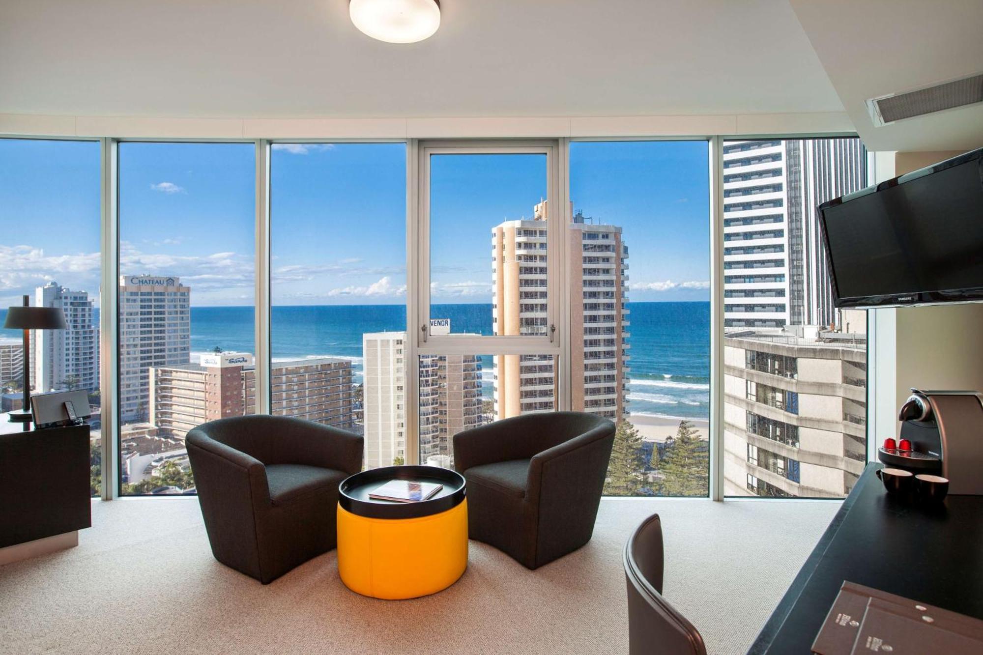 Hilton Surfers Paradise & Residences