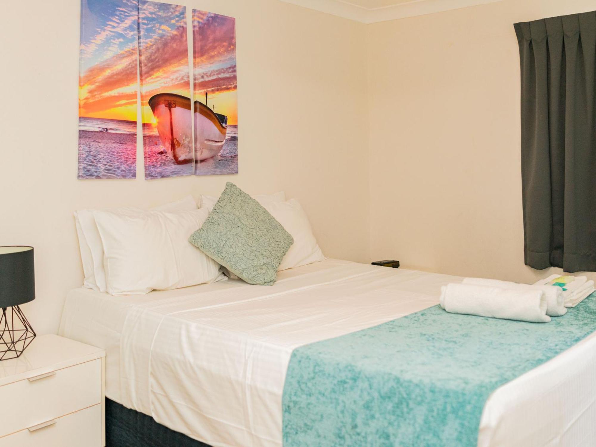 Trickett Gardens Aparthotel 3*