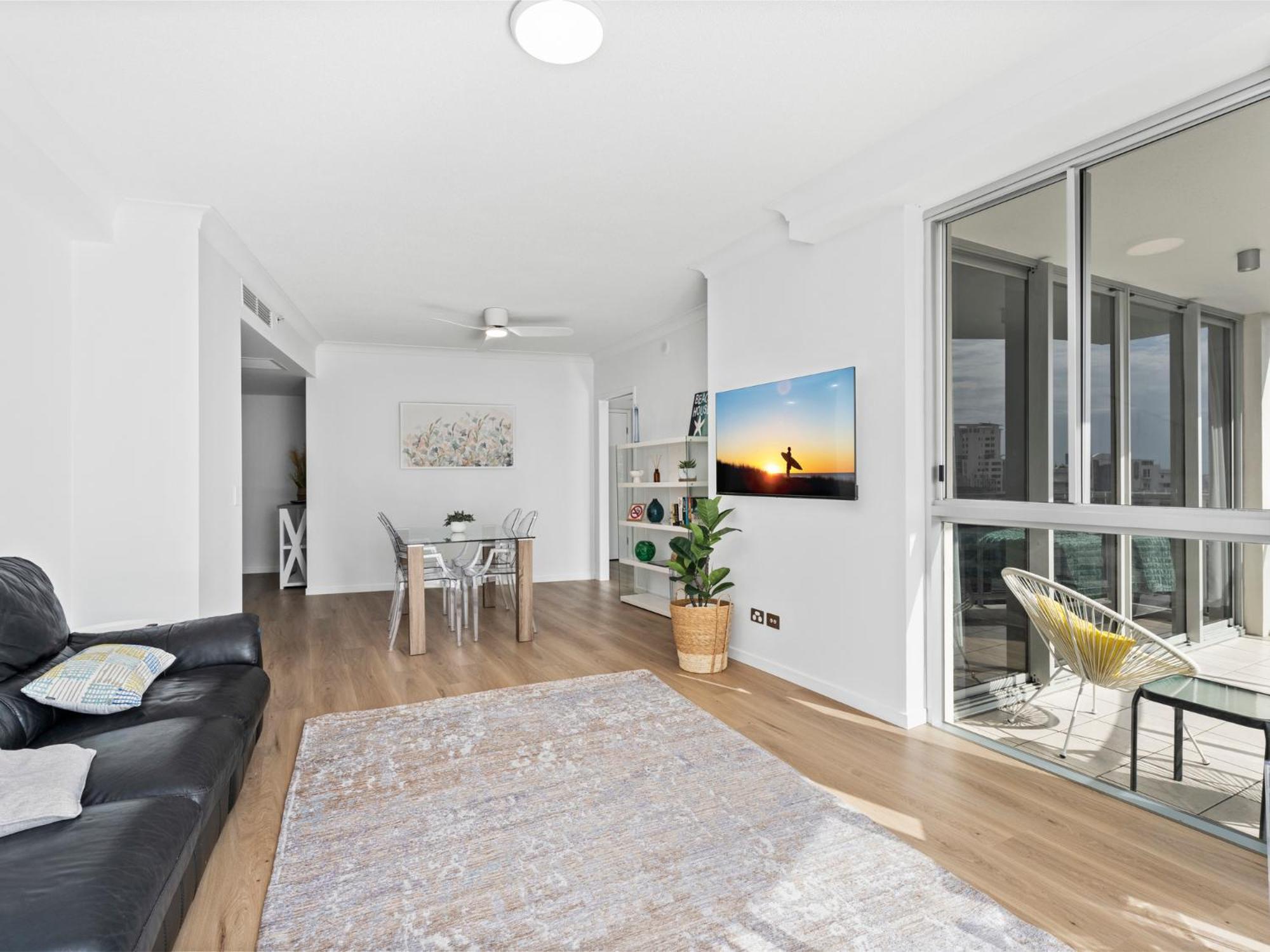 Towers Of Chevron - Private * Gold Coast