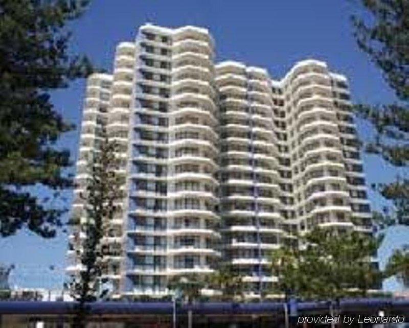 Golden Shores Club Apartment