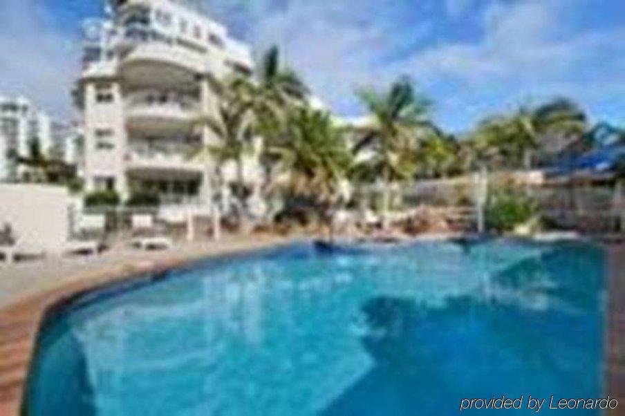 Golden Shores Club