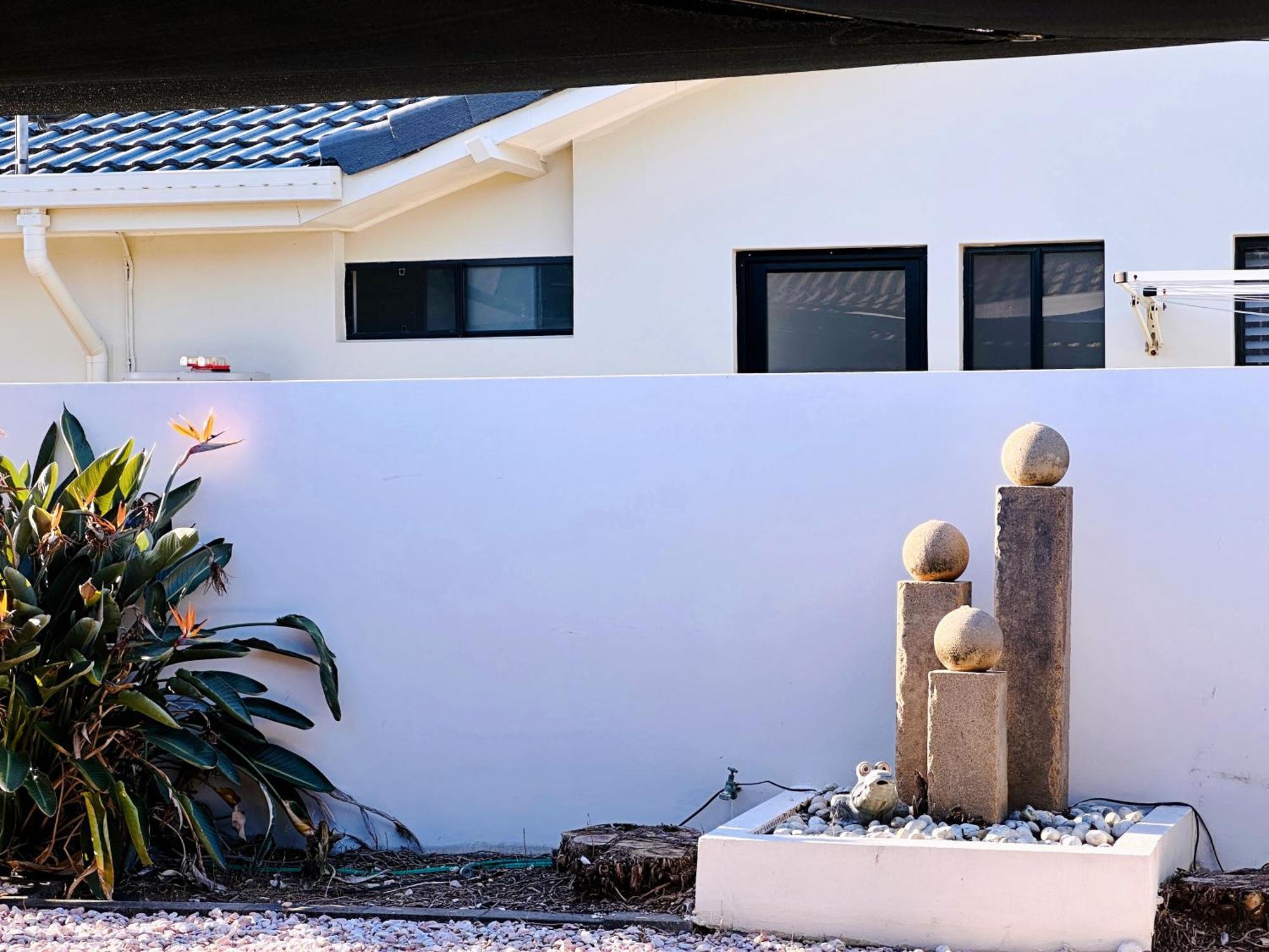 Villa Waterfront Haven Balinese At Bundall Gold Coast