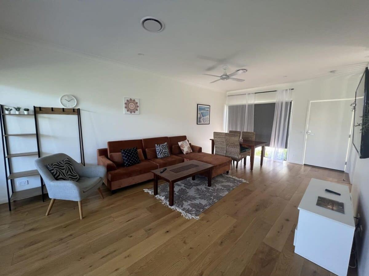 Stunning 3br In Serene Loc Varied Amenities Bbq Gold Coast