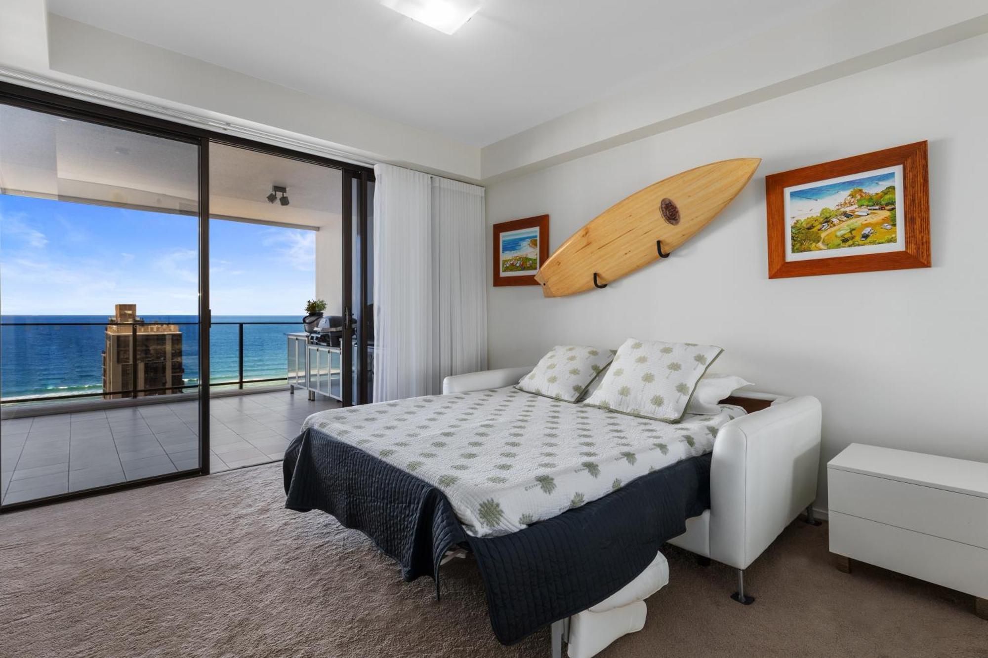 Resort Ultra Broadbeach Gold Coast