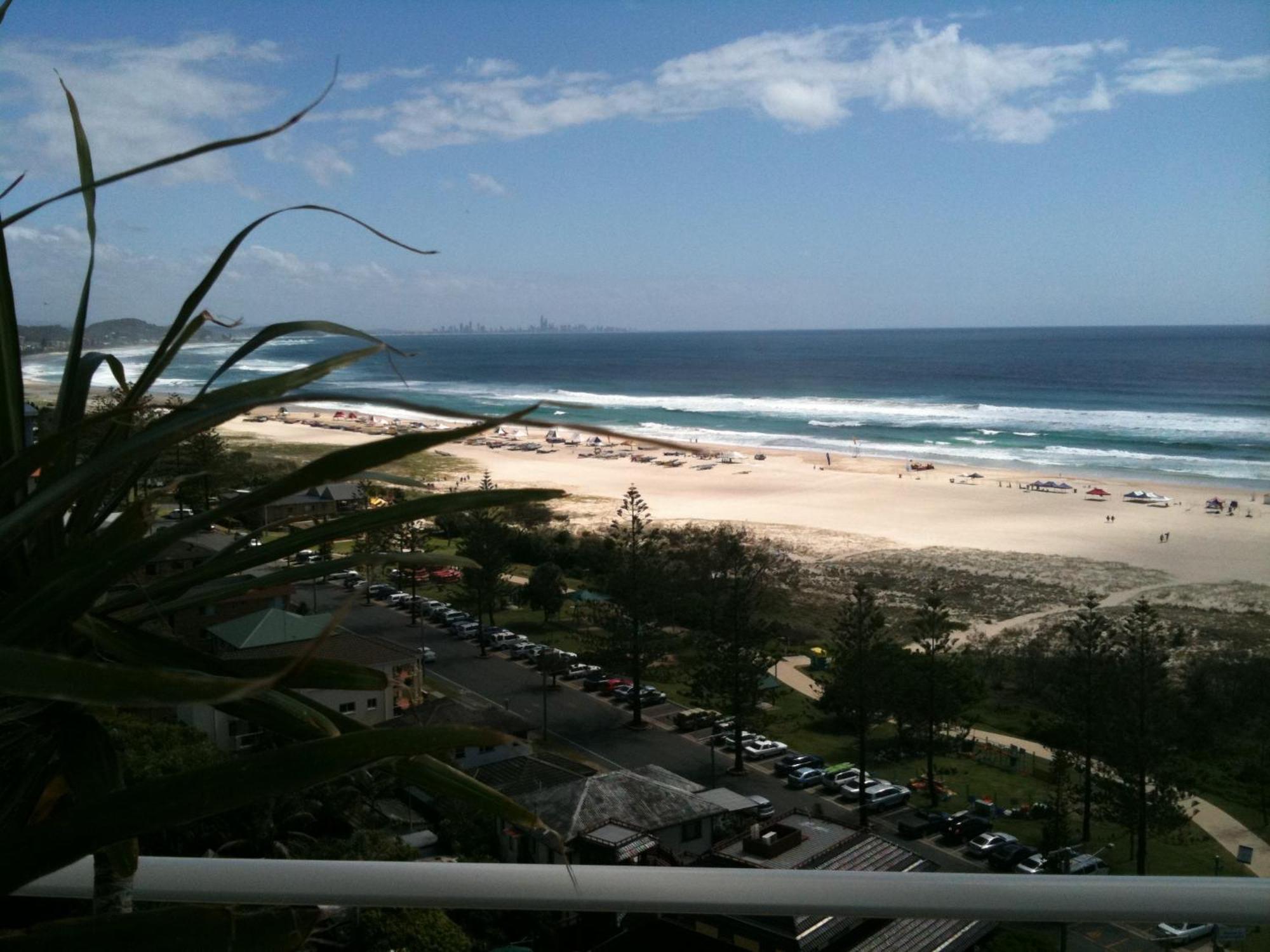 Kirra Surf Aparthotel Gold Coast