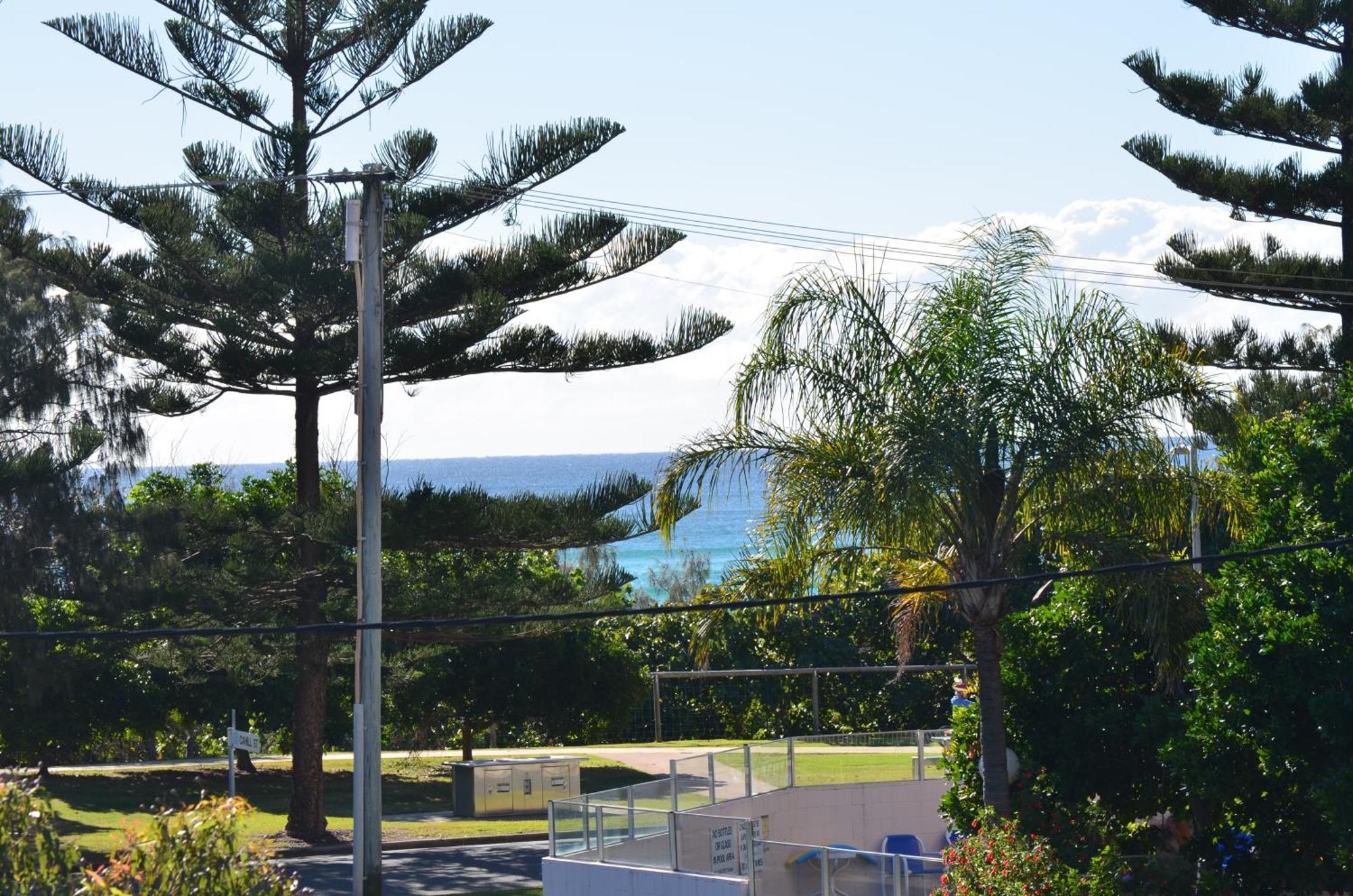 La Costa Beachside Motel 3*
