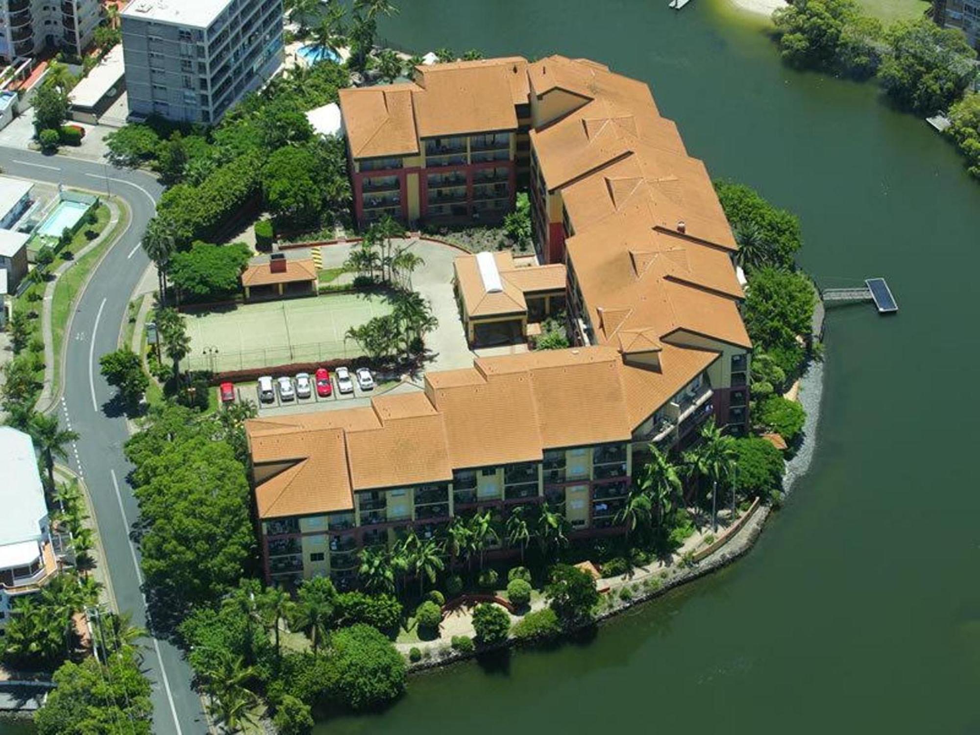 Paradise Island Resort