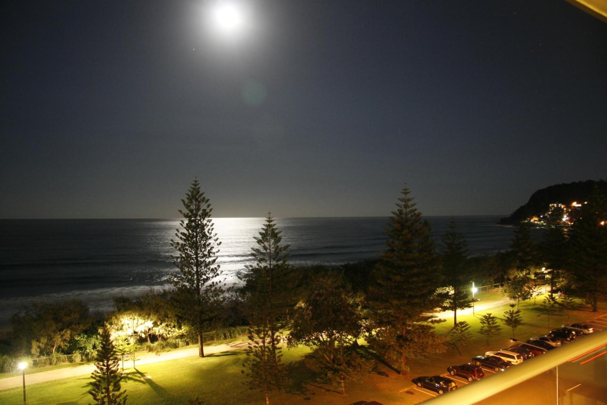 Wyuna Beachfront Gold Coast
