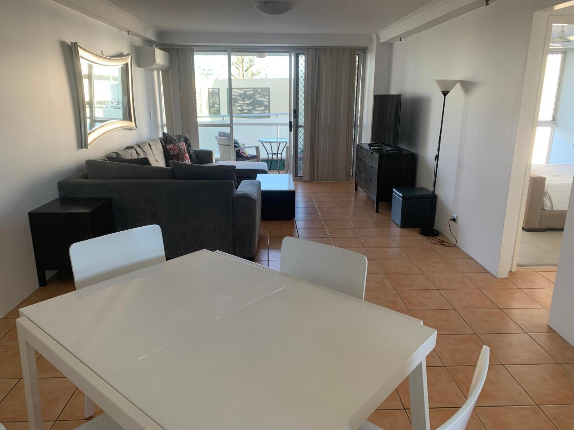 Ocean Plaza Aparthotel