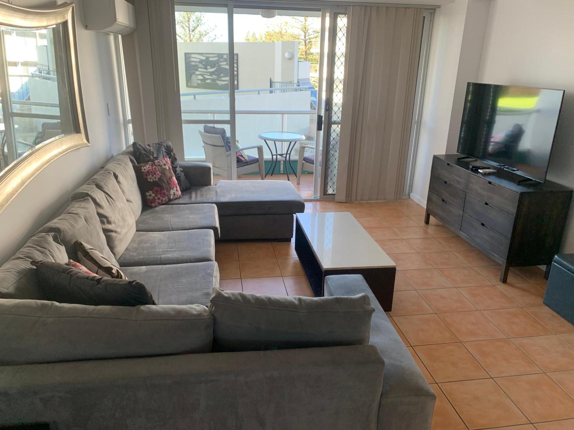 Ocean Plaza Aparthotel Gold Coast