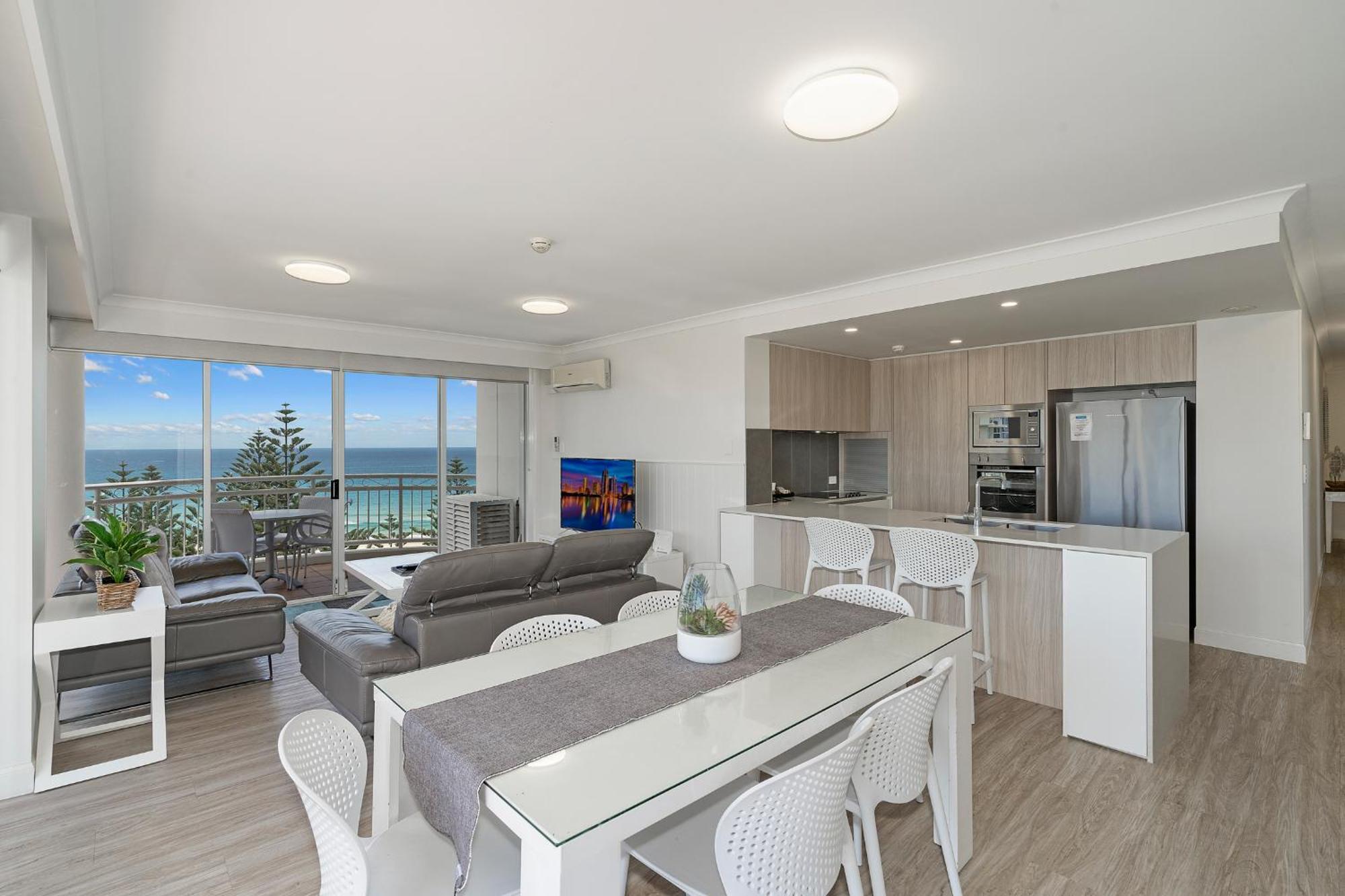 Aparthotel Ultiqa Burleigh Mediterranean 4*
