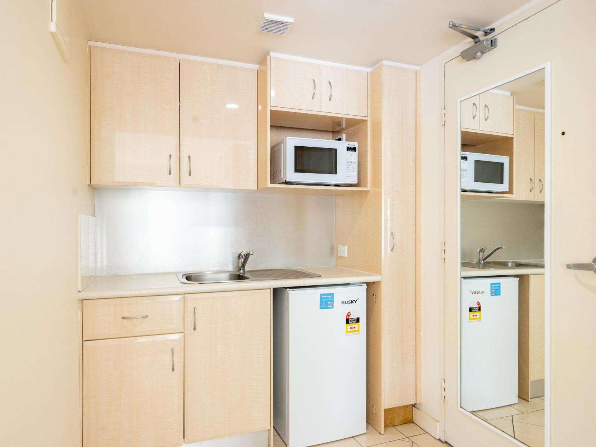 Nrma Treasure Island 4*