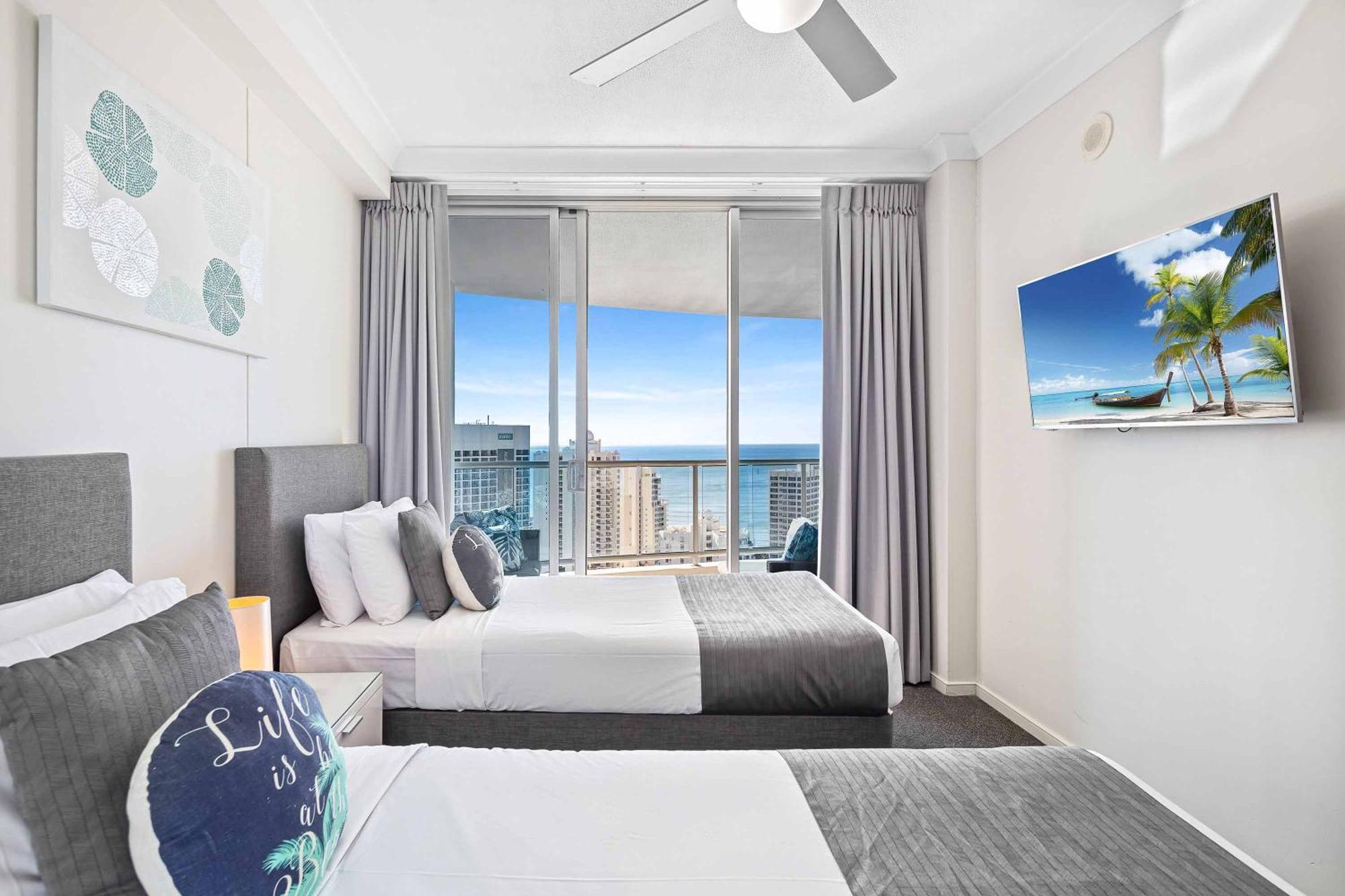 Apartment Chevron Renaissance Gold Coast