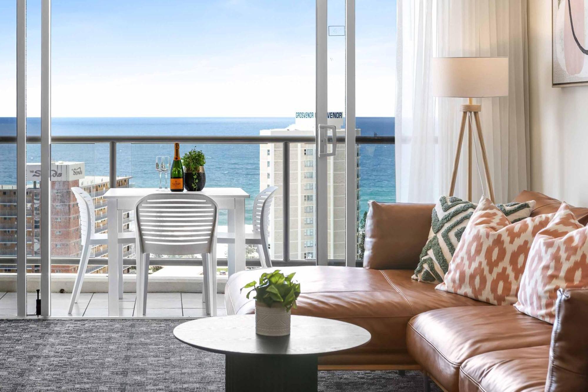 Chevron Renaissance * Gold Coast