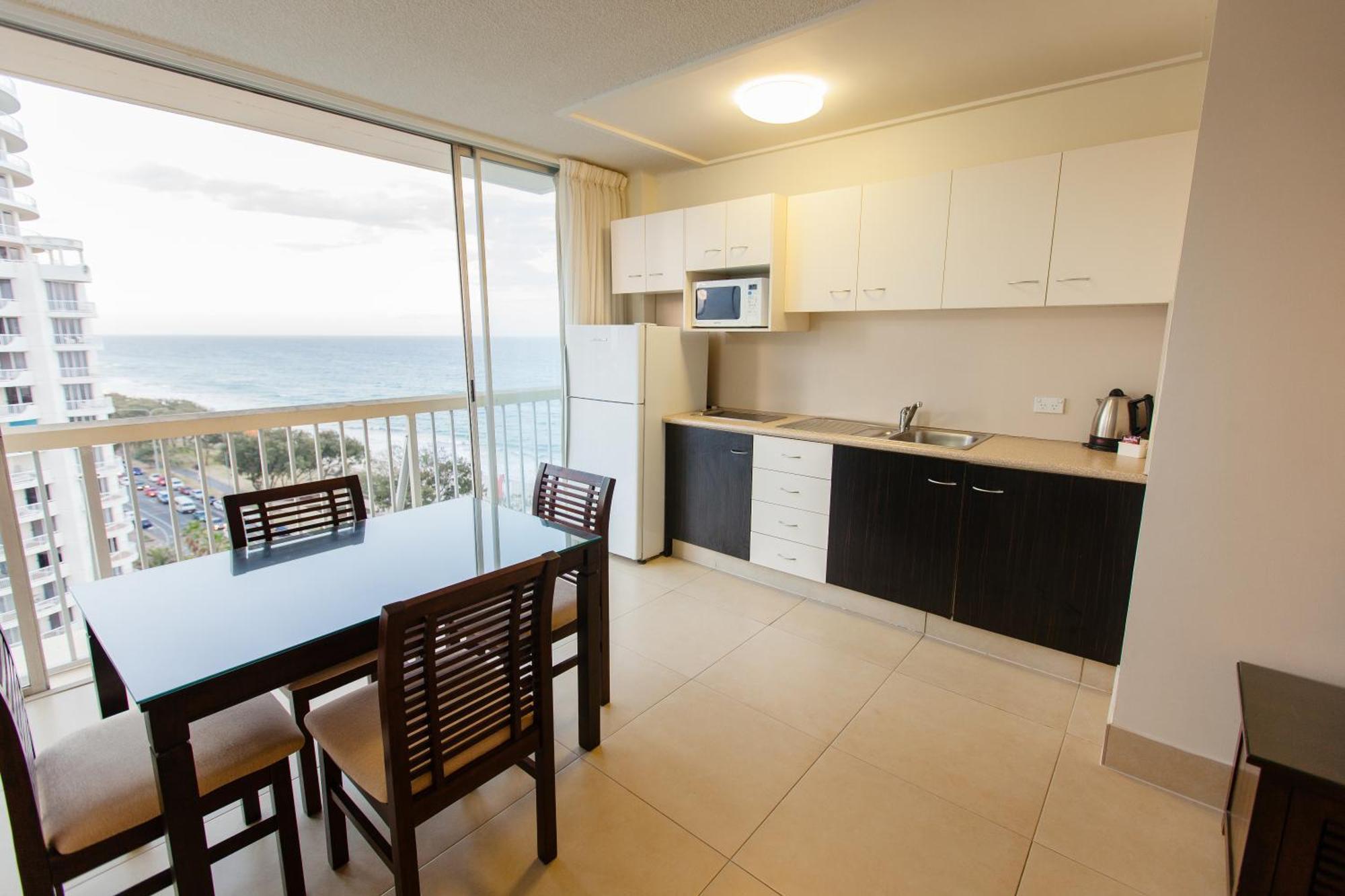 Chateau Beachside Gold Coast