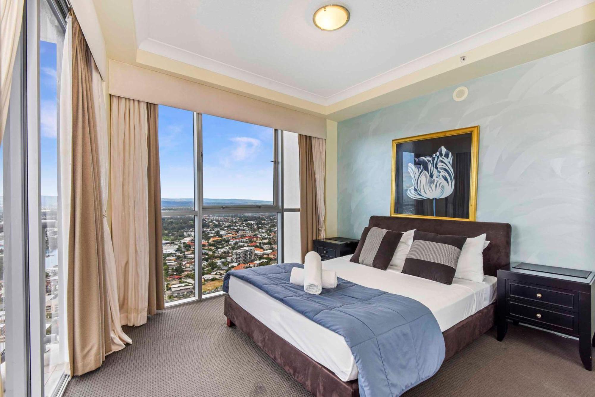 Apartment Chevron Renaissance Gold Coast
