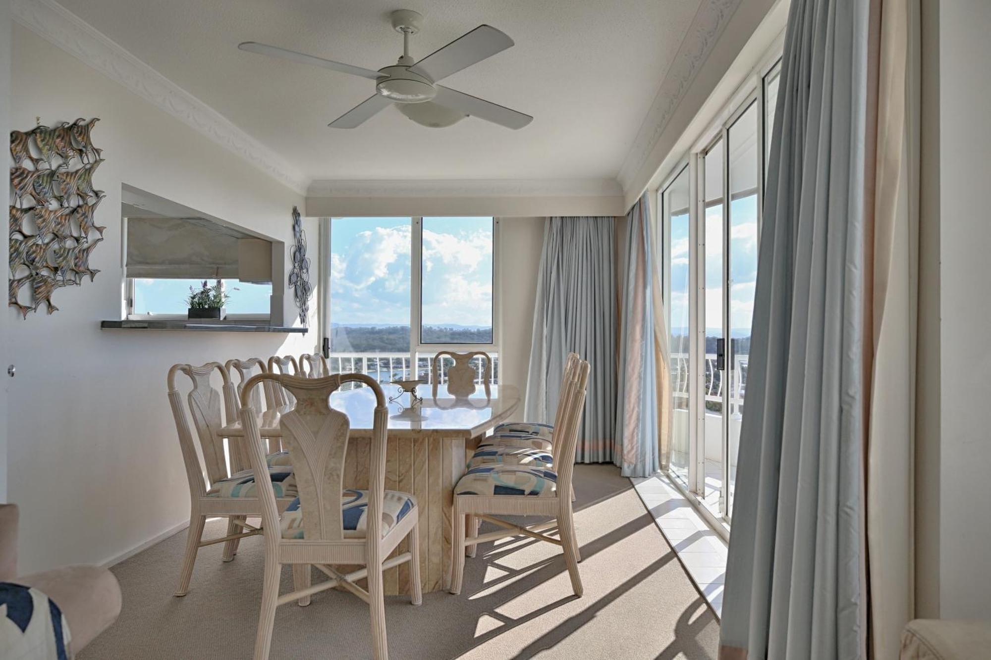 19th Avenue On The 4* Gold Coast